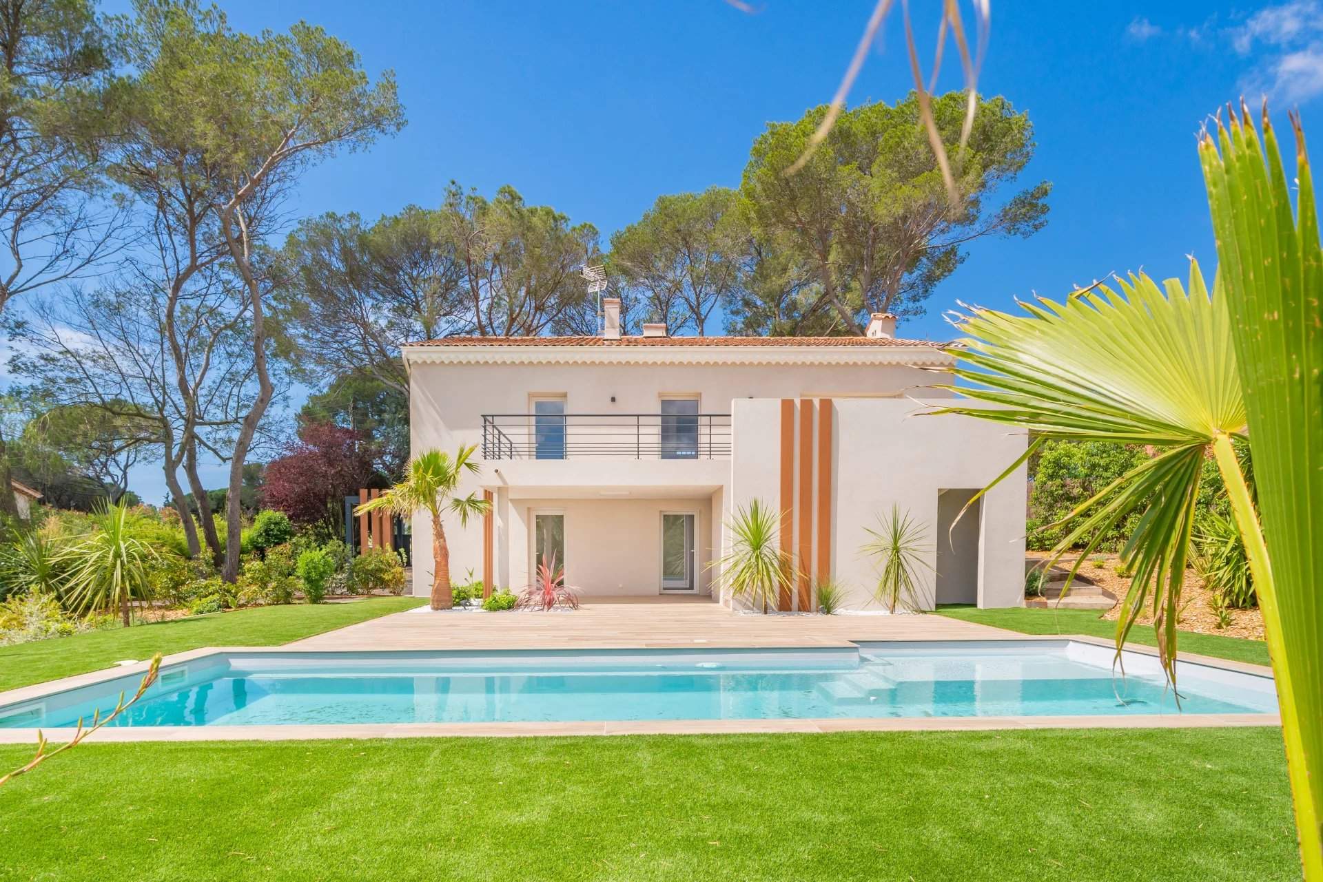 Saint-Raphaël  - Villa 5 Bedrooms - picture 2