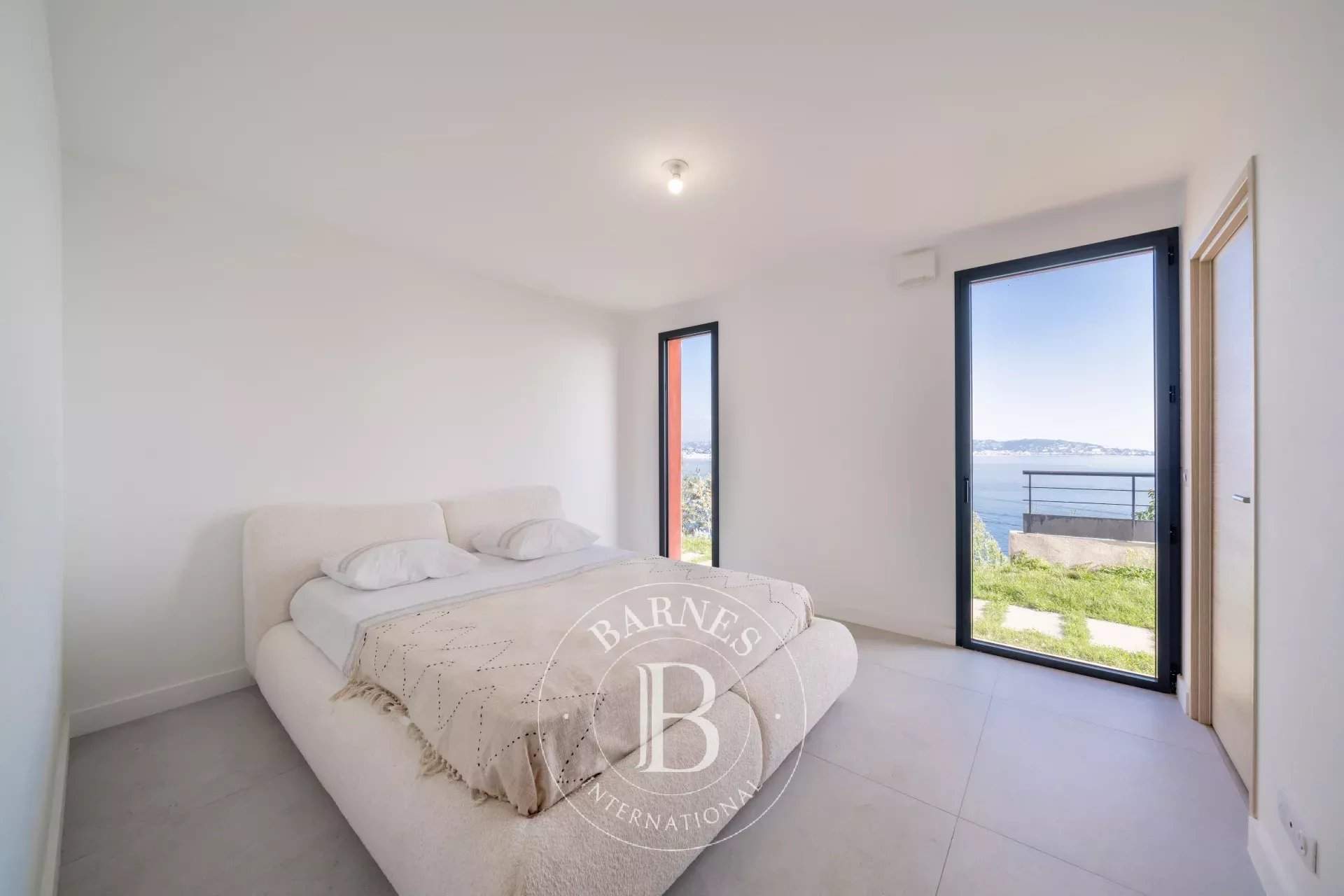 Théoule-sur-Mer  - Apartment 3 Bedrooms - picture 9