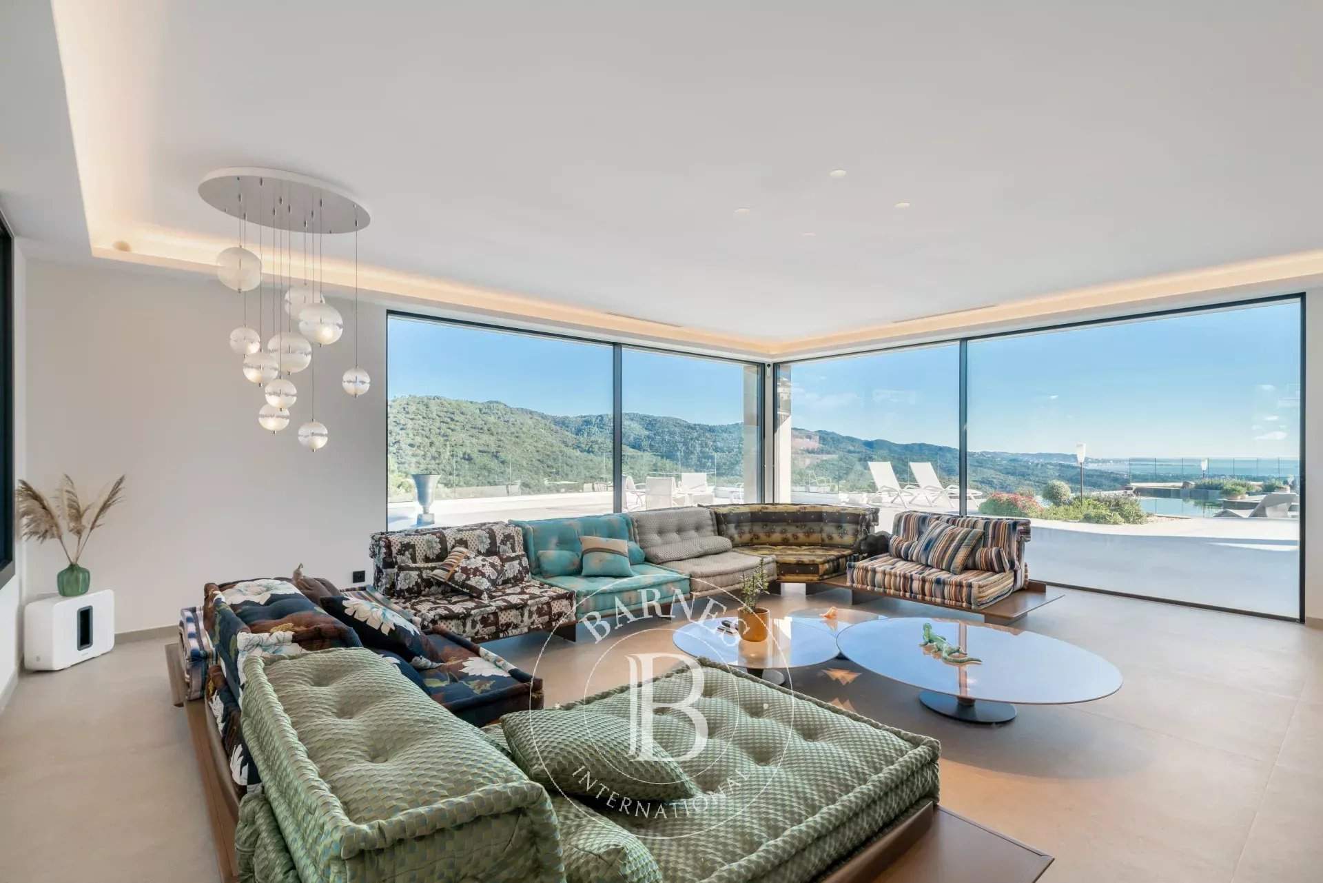 Mandelieu-la-Napoule  - Villa 4 Bedrooms - picture 6