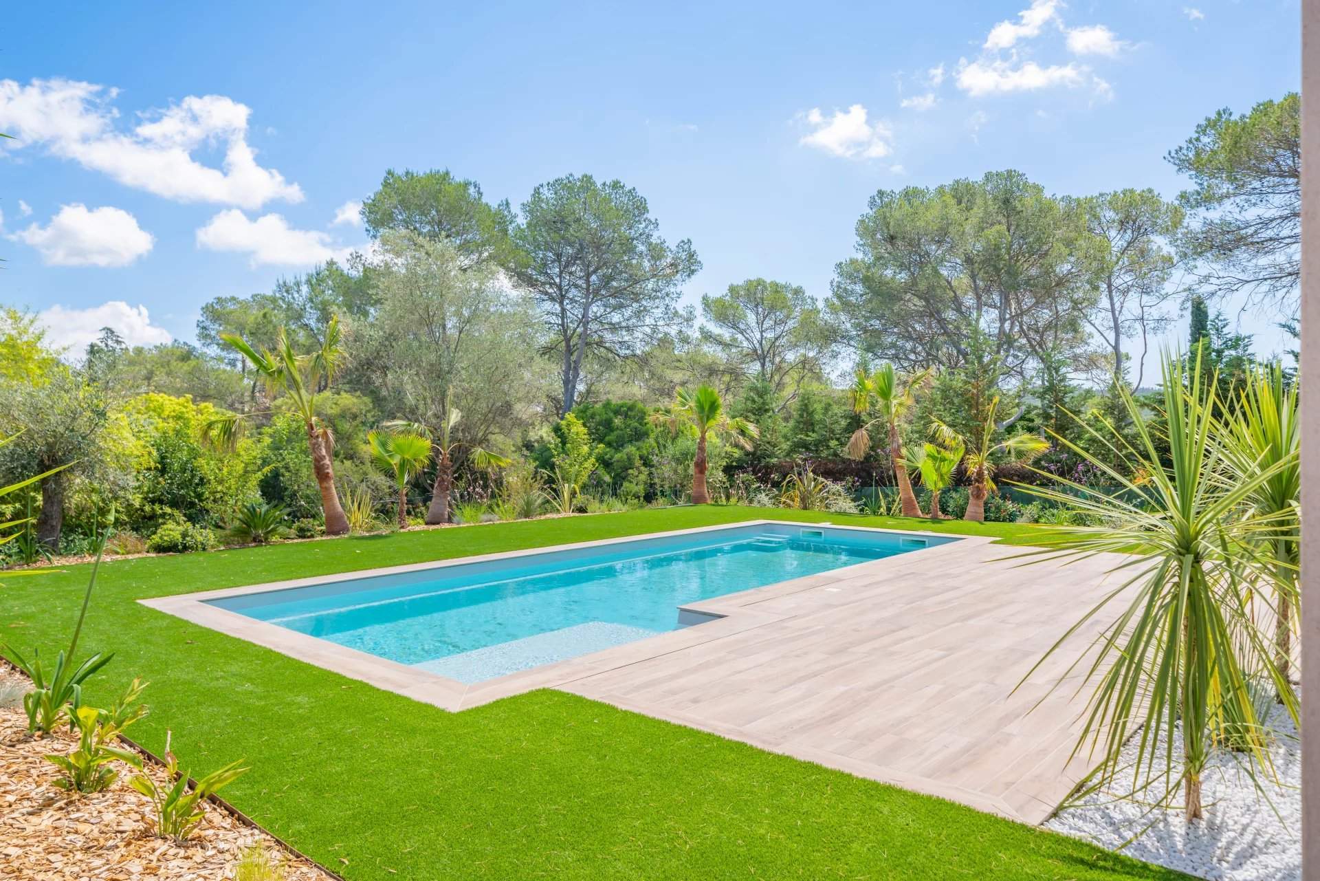 Saint-Raphaël  - Villa 5 Bedrooms - picture 1