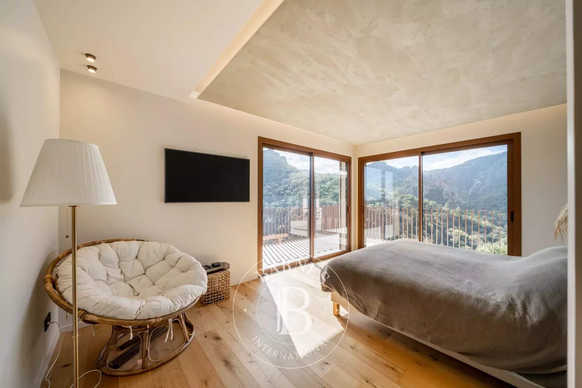 Mandelieu-la-Napoule  - Villa 5 Bedrooms - picture 7