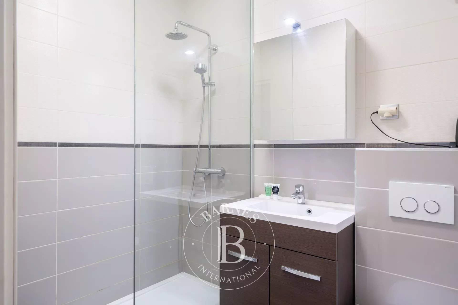 Mandelieu-la-Napoule  - Apartment  - picture 5