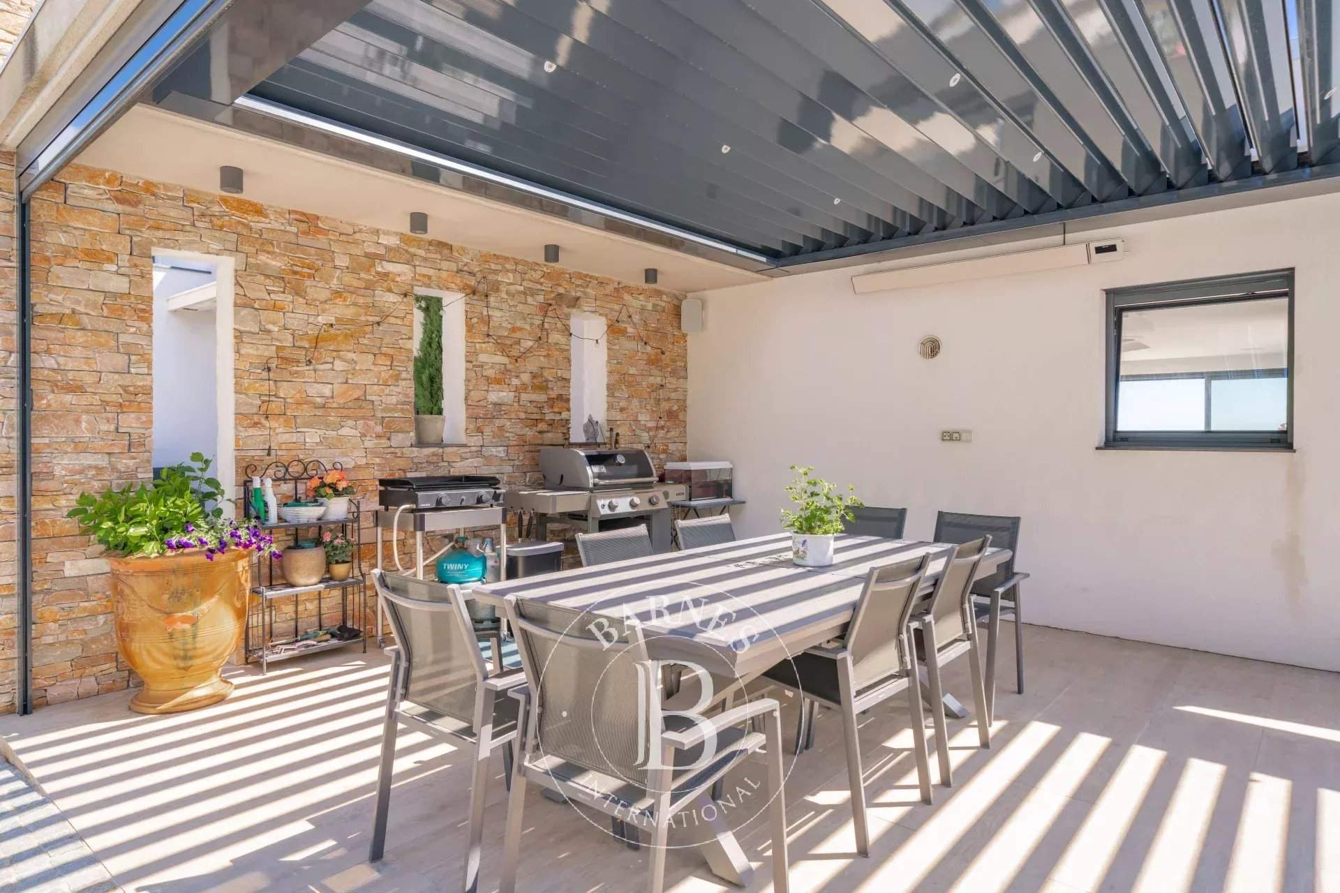 Mandelieu-la-Napoule  - Villa 5 Cuartos 4 Habitaciones - picture 13