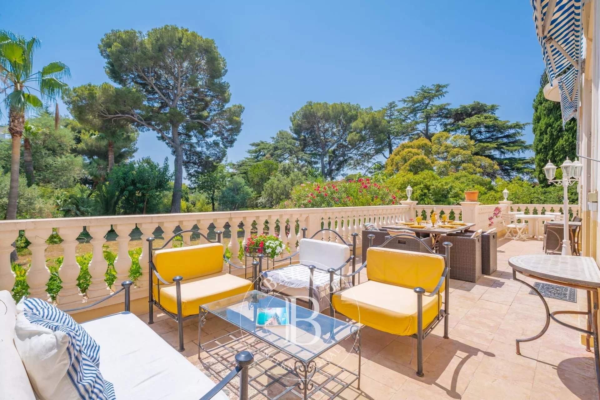 Saint-Raphaël  - Villa 10 Pièces 9 Chambres - picture 10