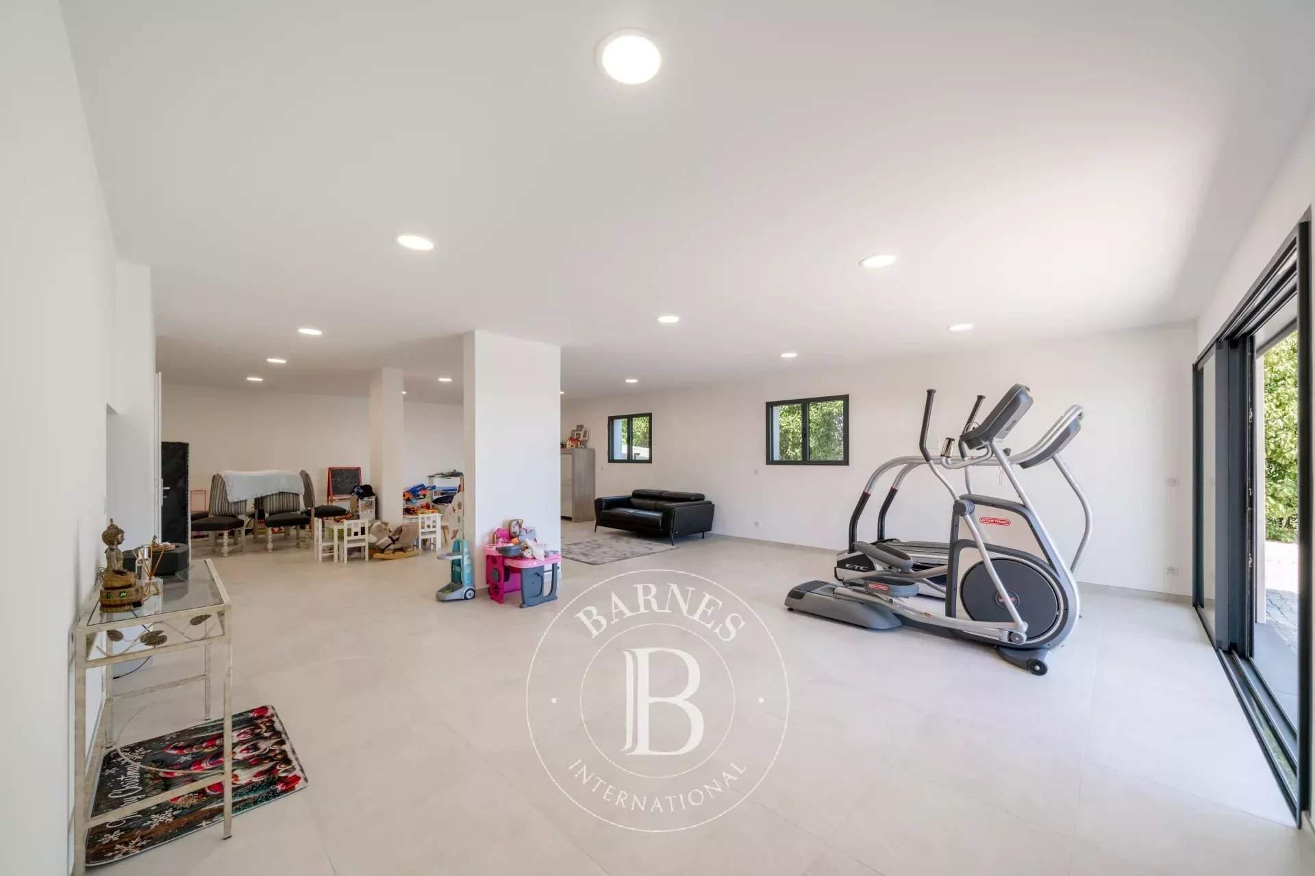 Mandelieu-la-Napoule  - Villa 5 Cuartos 4 Habitaciones - picture 14