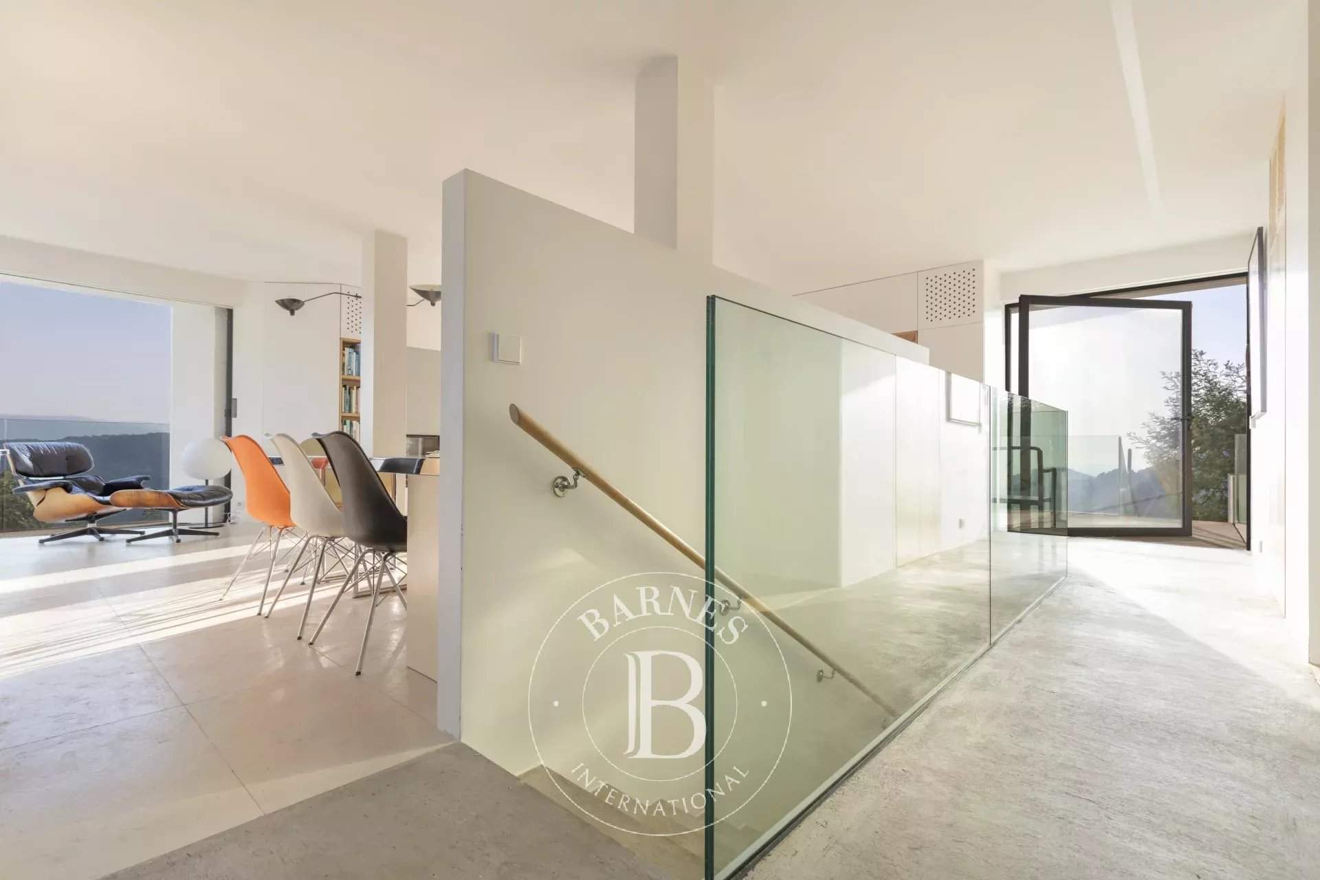 Mandelieu-la-Napoule  - Villa 5 Pi&egrave;ces 4 Chambres - picture 9