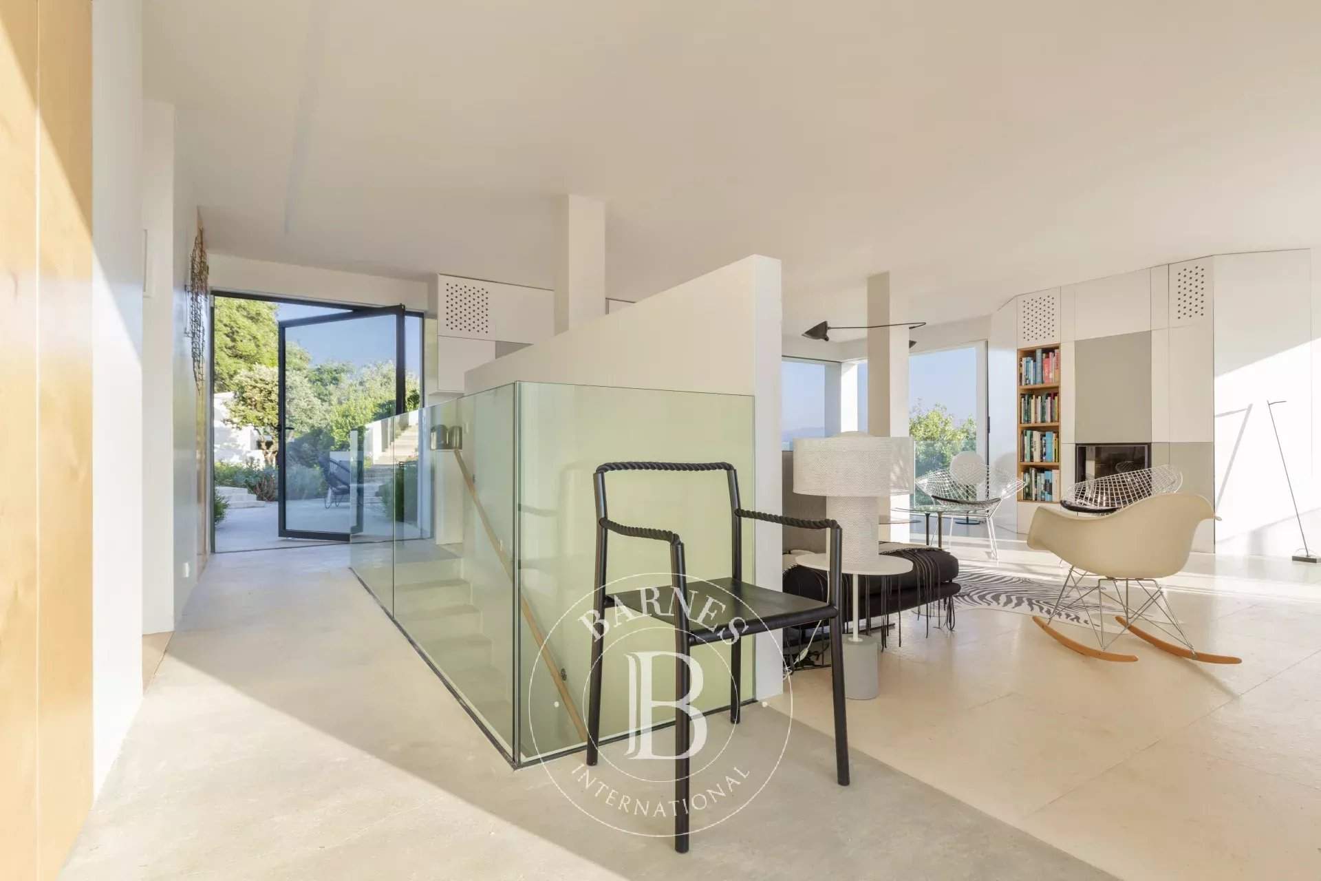 Mandelieu-la-Napoule  - Villa 5 Pi&egrave;ces 4 Chambres - picture 4