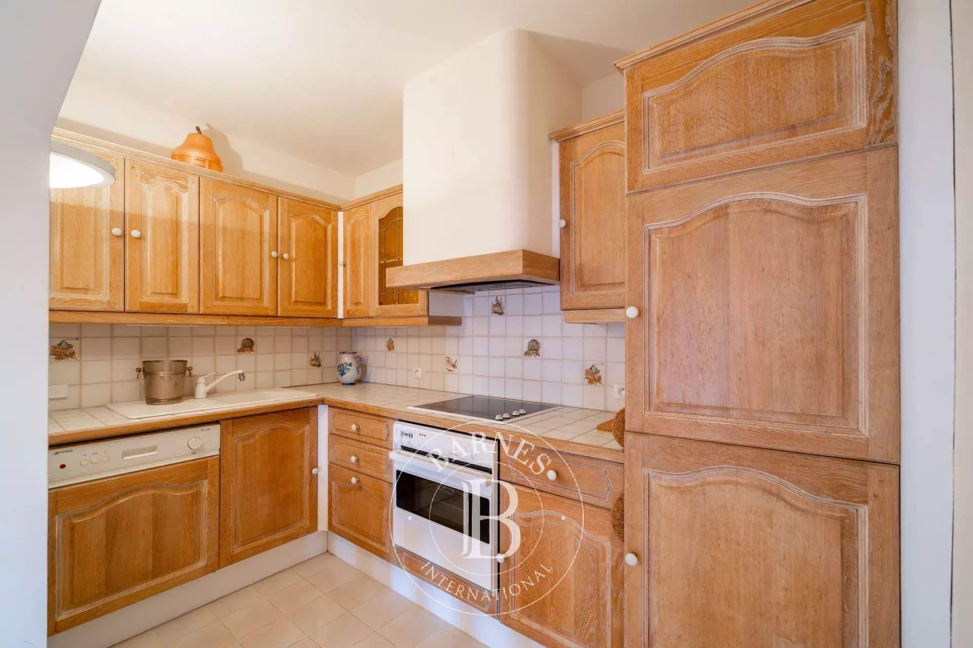 Théoule-sur-Mer  - Villa 7 Pi&egrave;ces 5 Chambres - picture 15