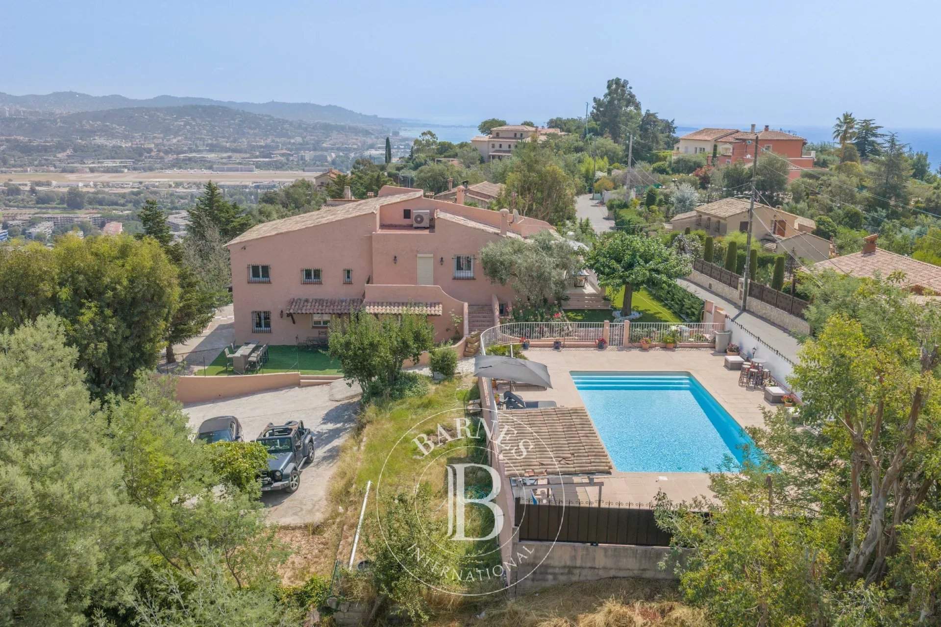 MANDELIEU-LA-NAPOULE - SEA & HILLS VIEW VILLA picture 17