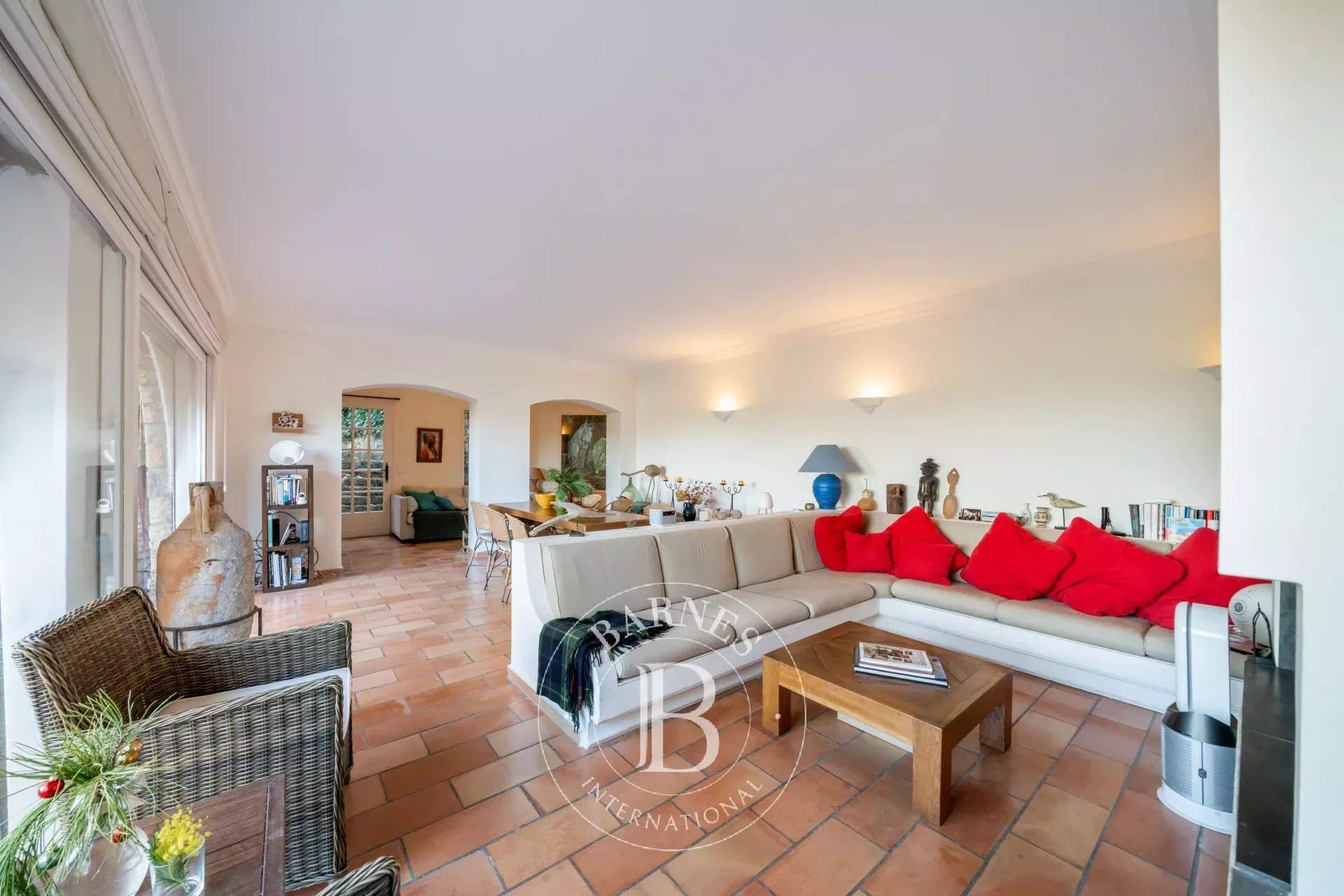 Théoule-sur-Mer  - Villa 6 Pi&egrave;ces 5 Chambres - picture 4