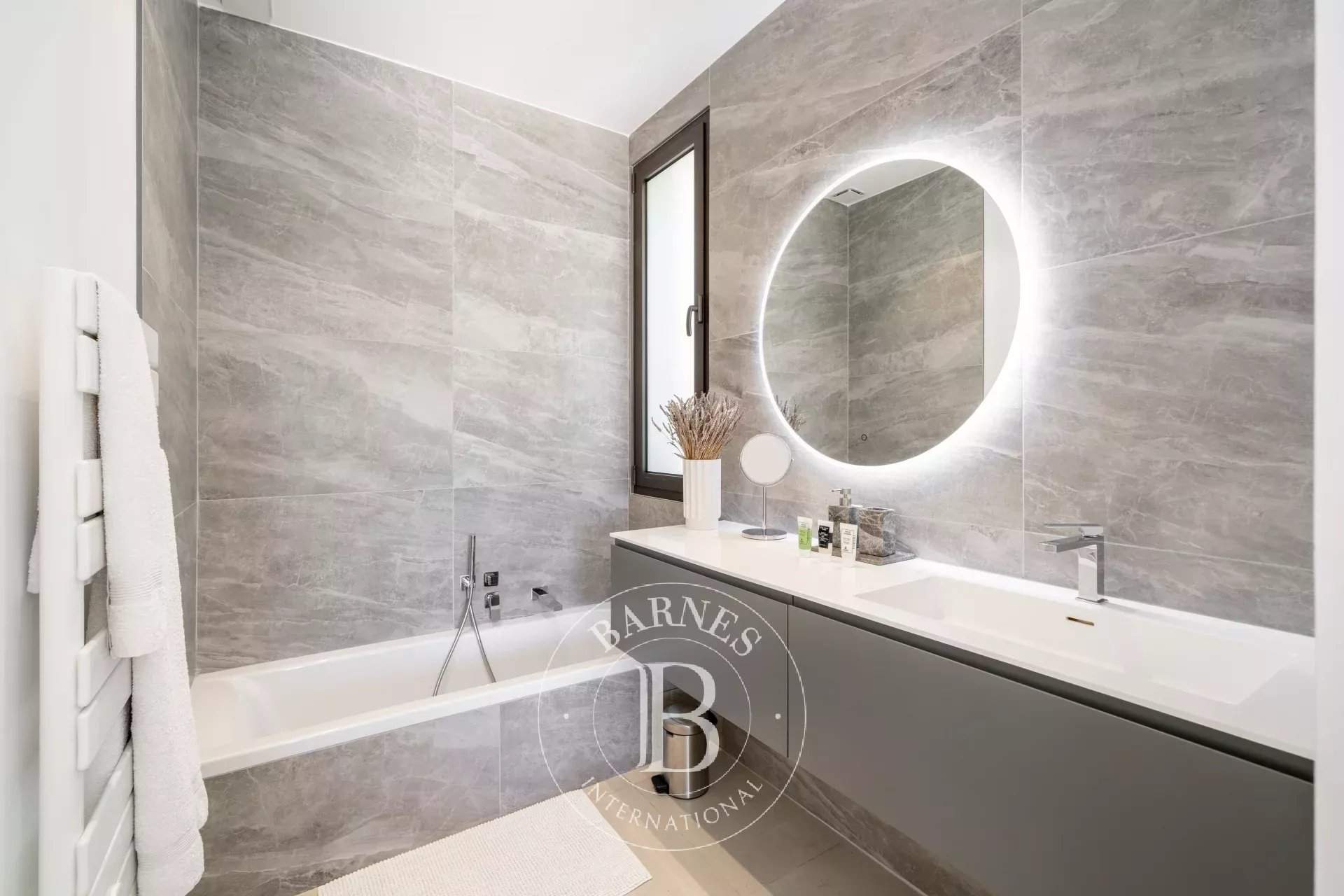 Les Adrets-de-l'Estérel: Exceptional villa with panoramic views of the sea and hills picture 7