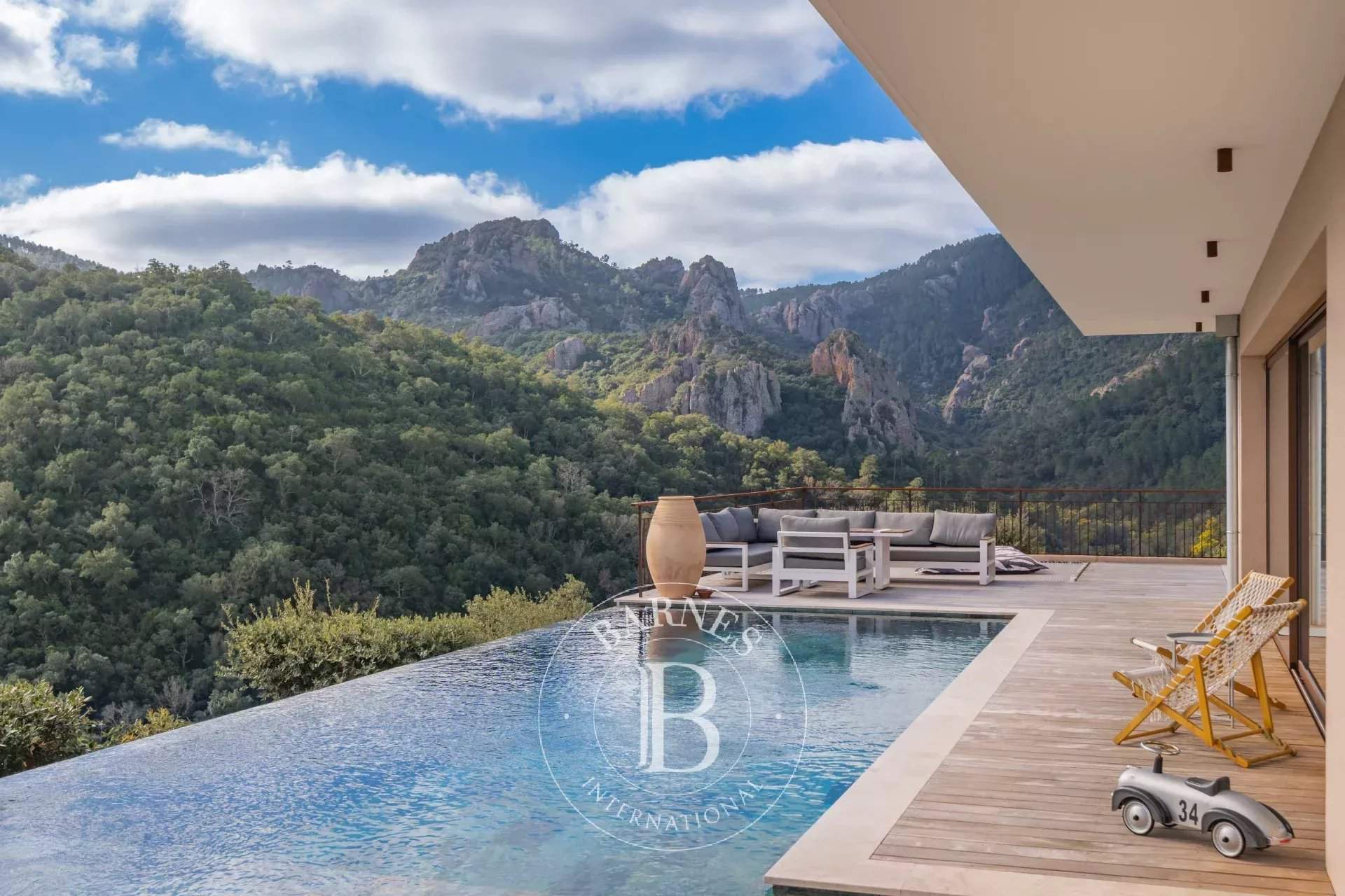 Mandelieu-la-Napoule  - Villa 5 Bedrooms - picture 2