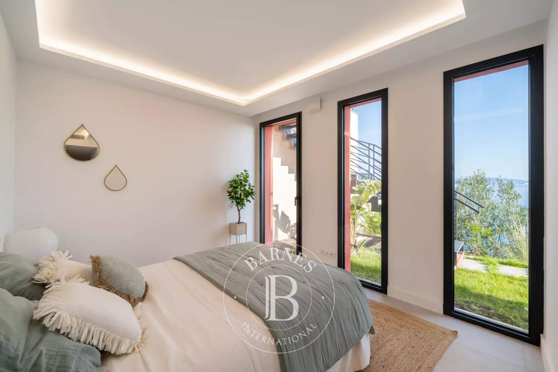 Théoule-sur-Mer  - Apartment 3 Bedrooms - picture 11