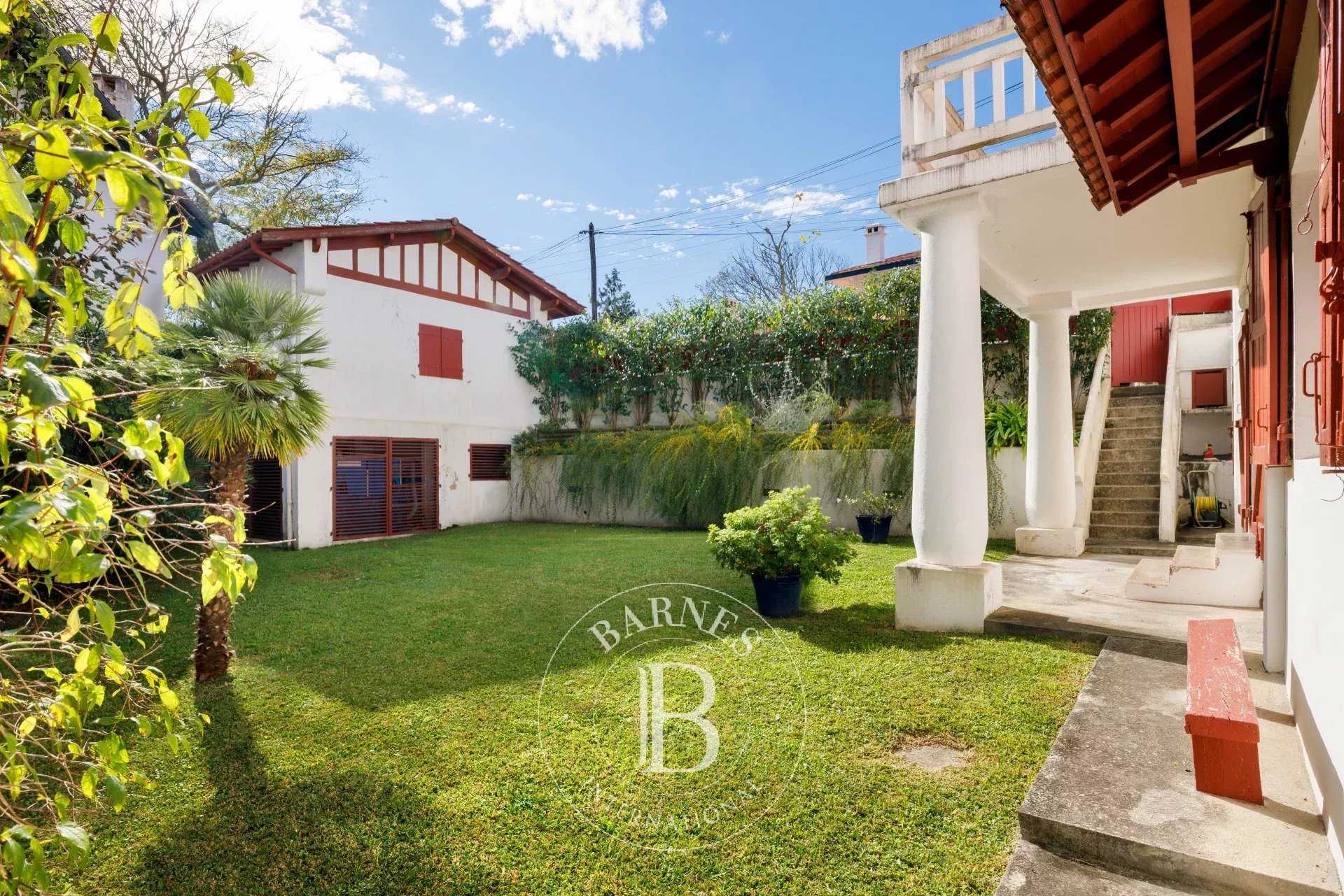 Saint-Jean-de-Luz  - Maison 7 Pièces 5 Chambres