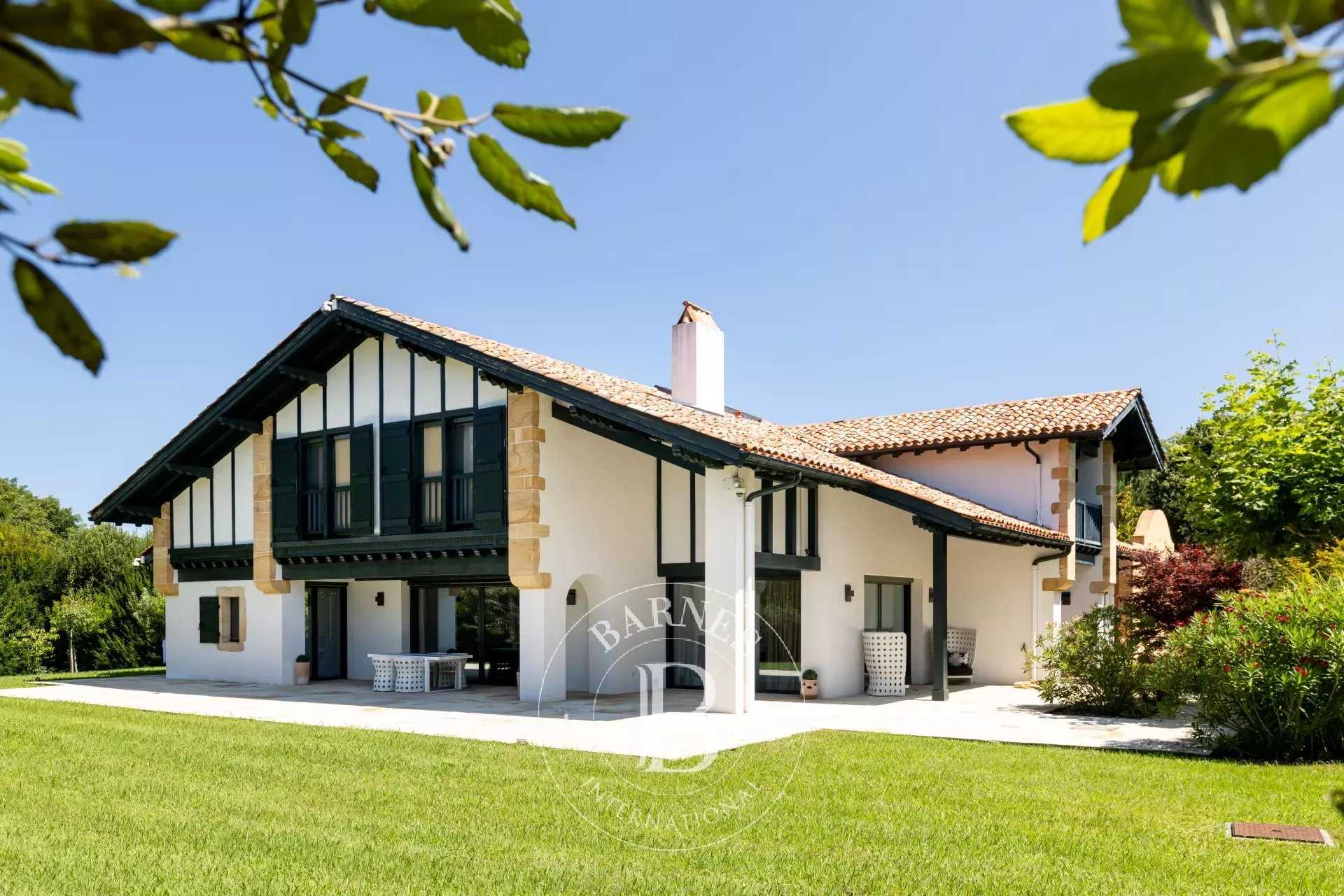 Arcangues  - House 5 Bedrooms