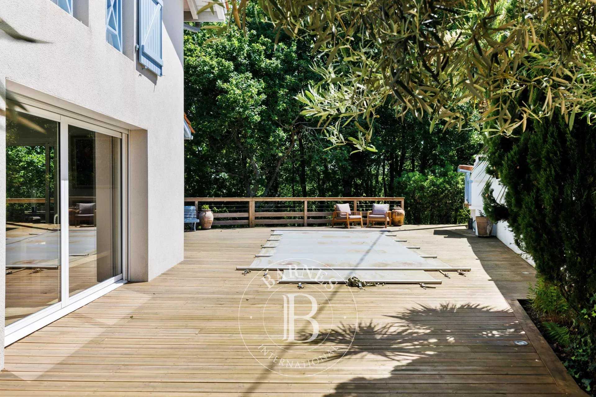 Ahetze  - Maison 6 Pi&egrave;ces 4 Chambres