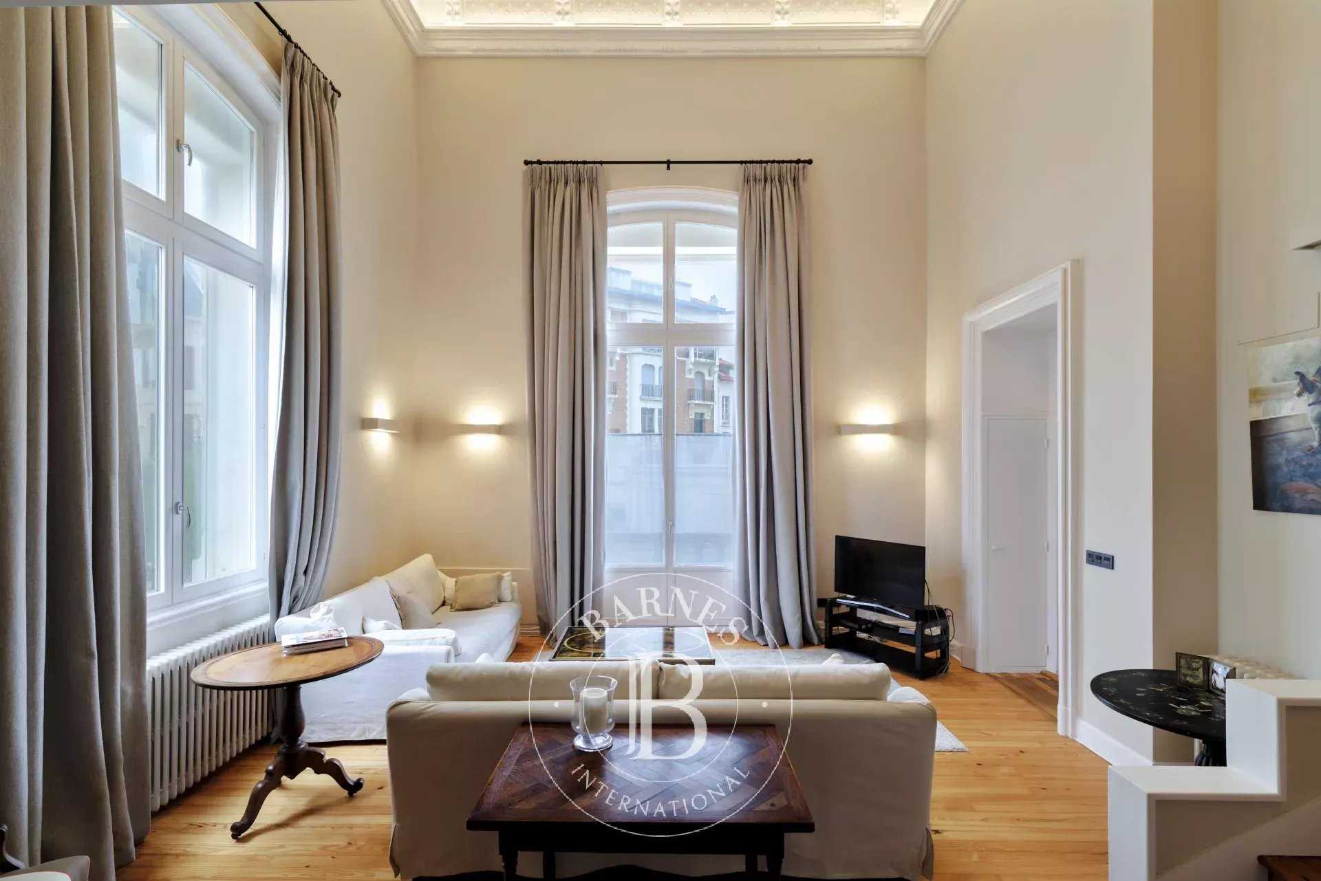 Biarritz  - Appartement 5 Pièces 2 Chambres