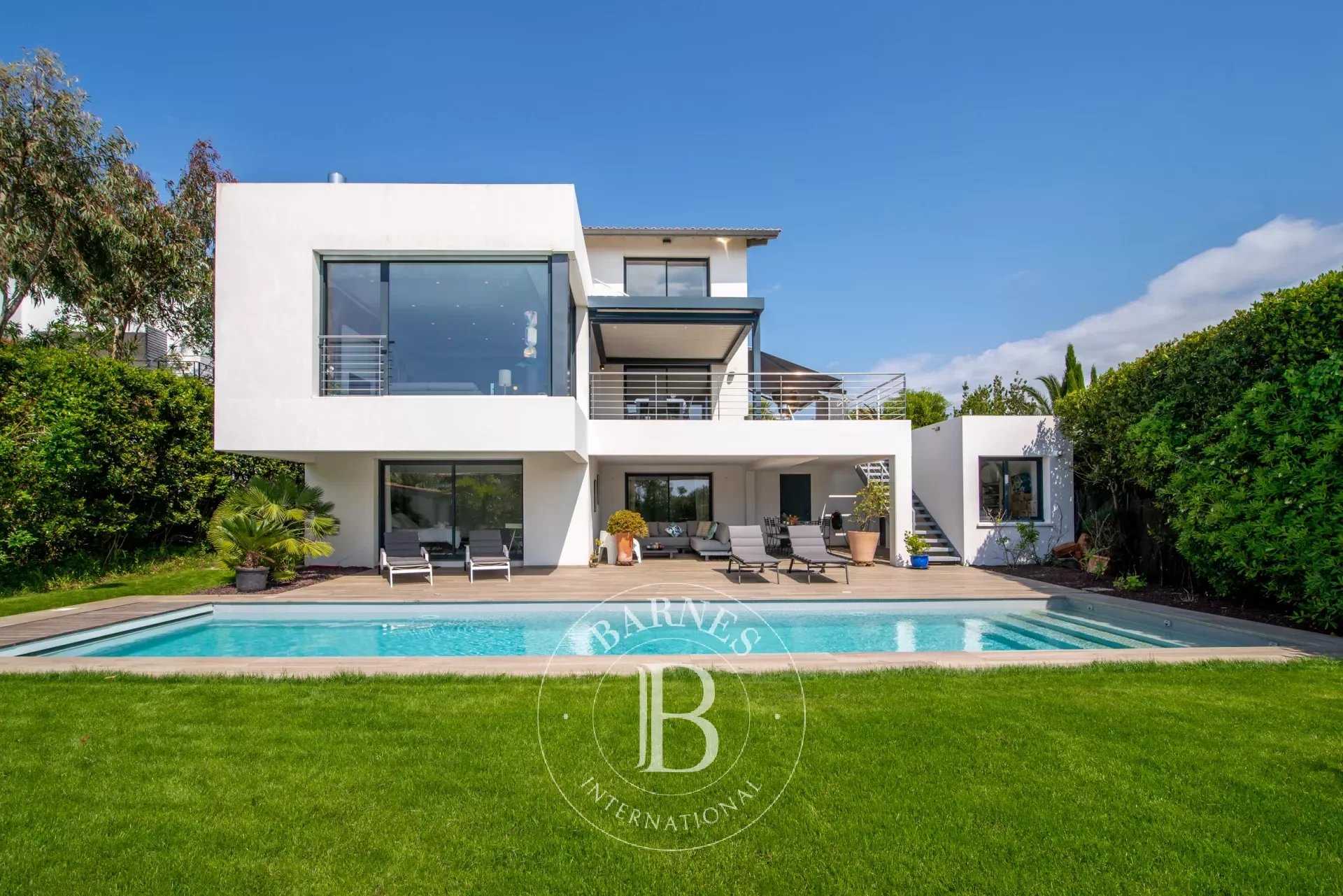PERSPECTIVE - Villa contemporaine avec piscine et vue sur l'océan à Biarritz picture 20