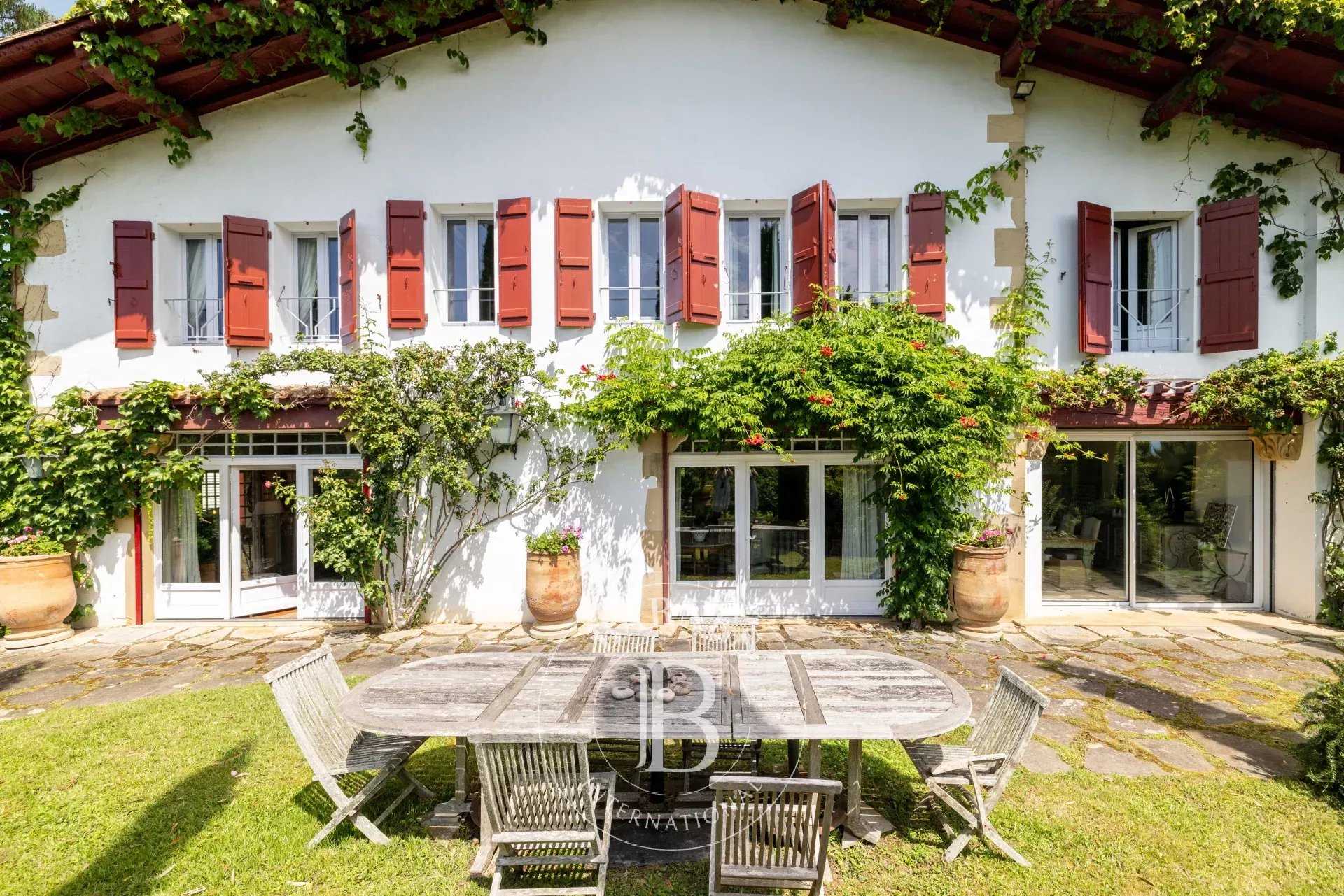 Sare  - Maison 7 Pi&egrave;ces 7 Chambres