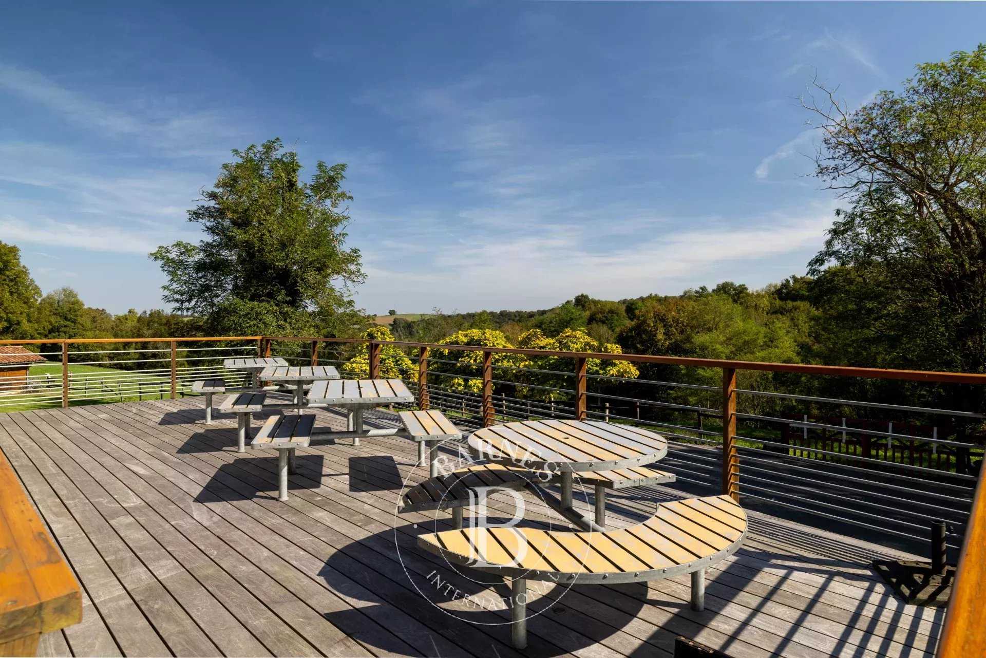 Saint-Palais  - Ferme 11 Pi&egrave;ces 7 Chambres