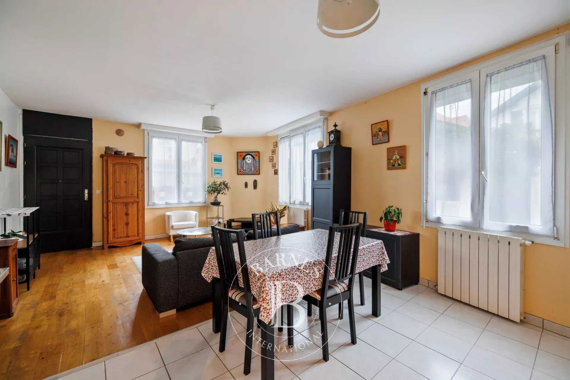 Biarritz  - Piso 2 Cuartos