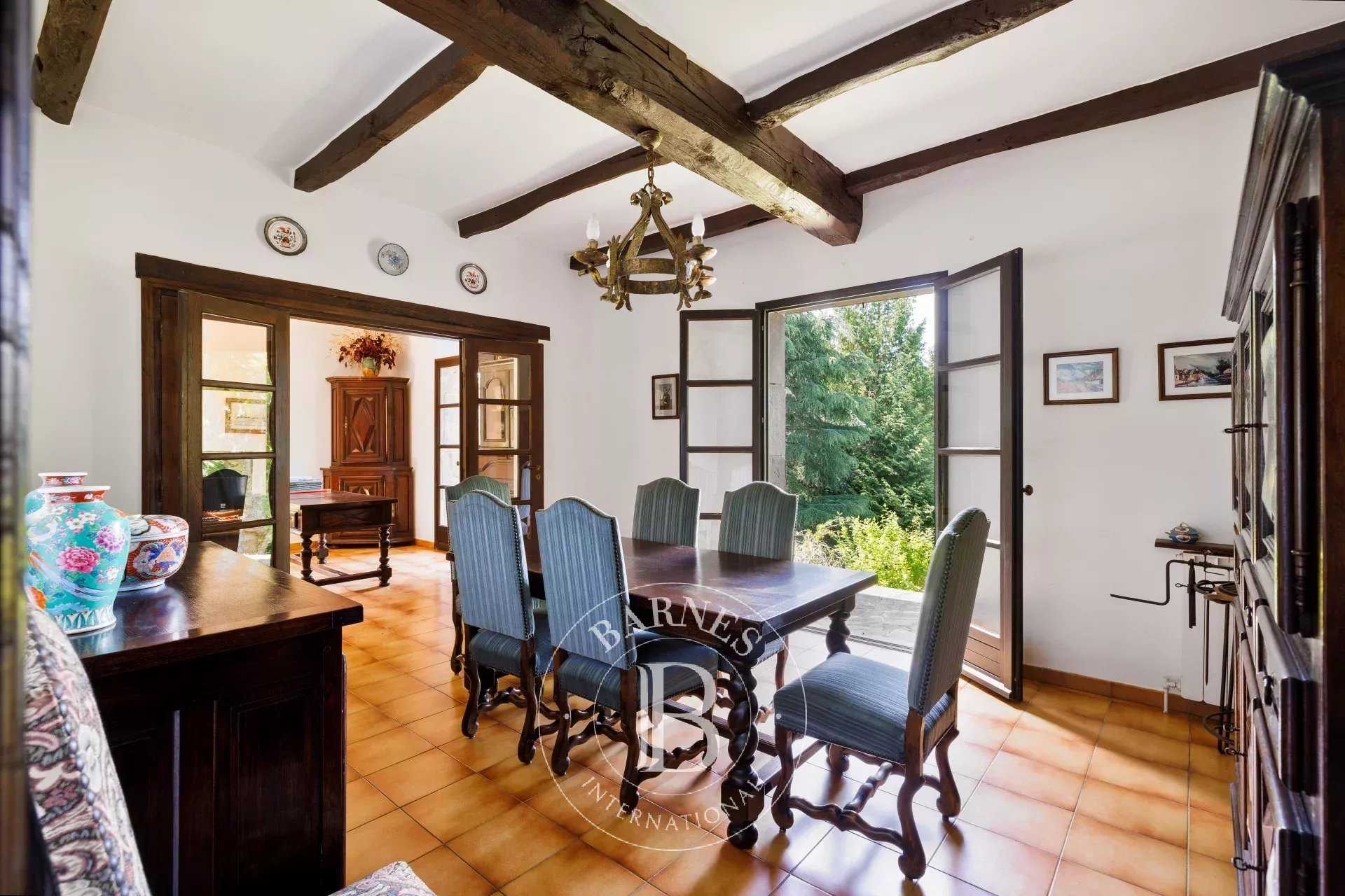 Ciboure  - Maison 9 Pi&egrave;ces 7 Chambres
