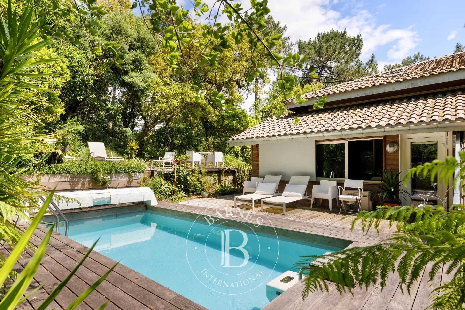 AUGUSTA - Charming Villa Nestled in Greenery on Seignosse Golf Course picture 20