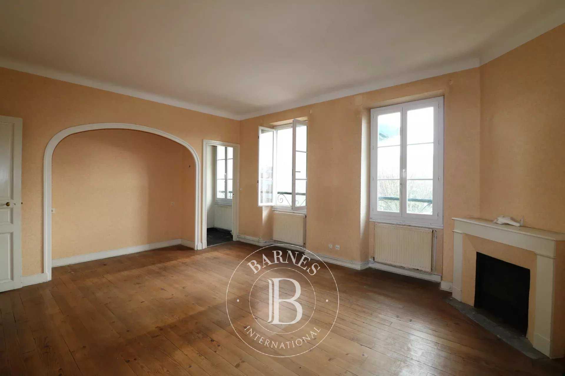 Biarritz  - Appartement 6 Pi&egrave;ces 3 Chambres