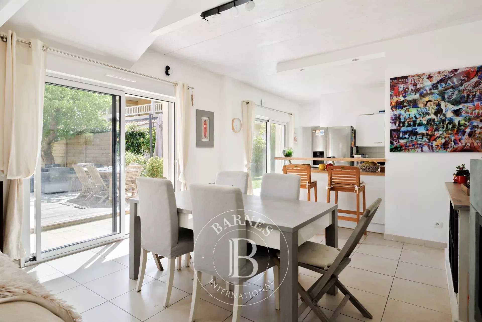 Capbreton  - Maison 8 Pièces 5 Chambres