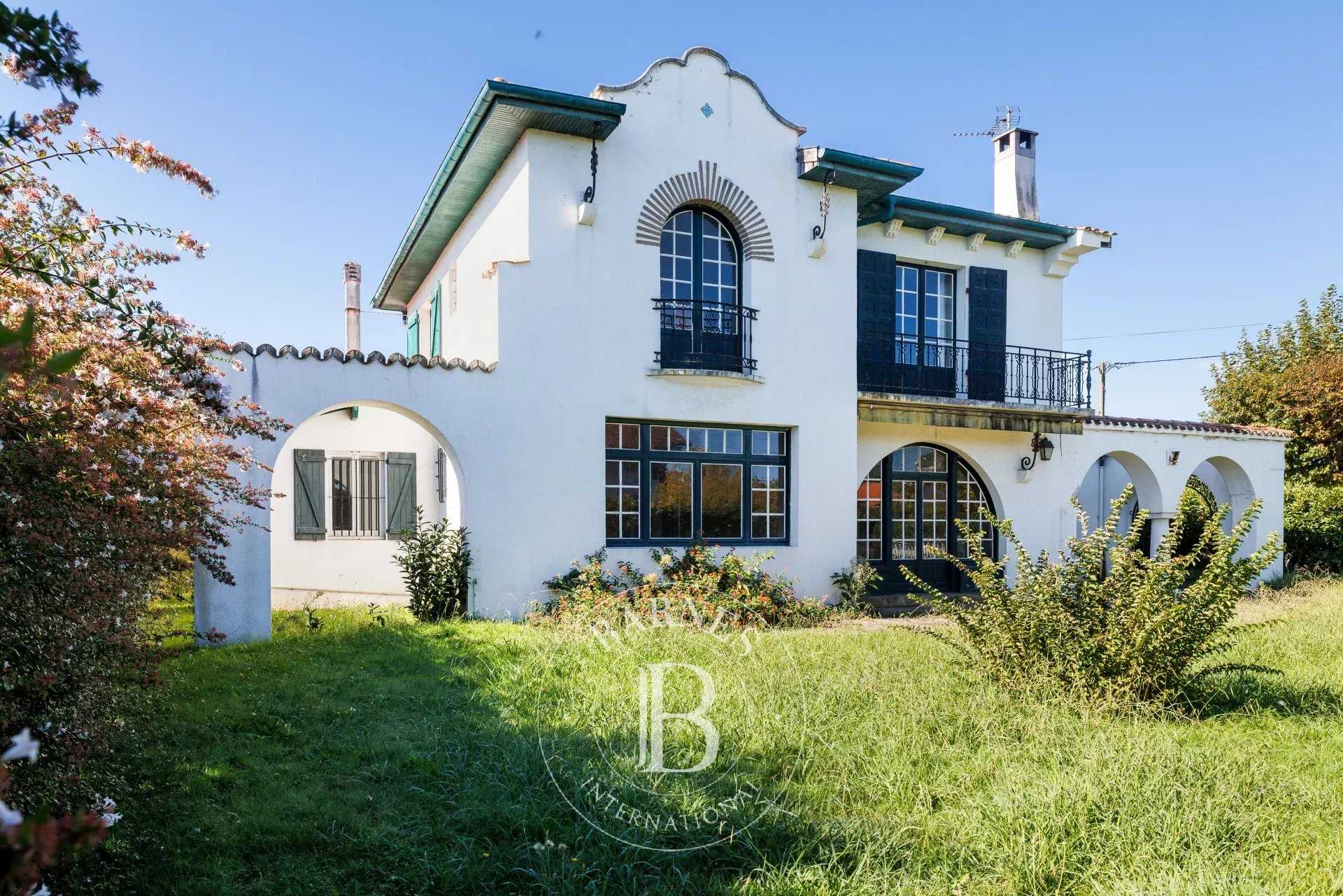 Saint-Jean-de-Luz  - Maison 5 Pi&egrave;ces 5 Chambres