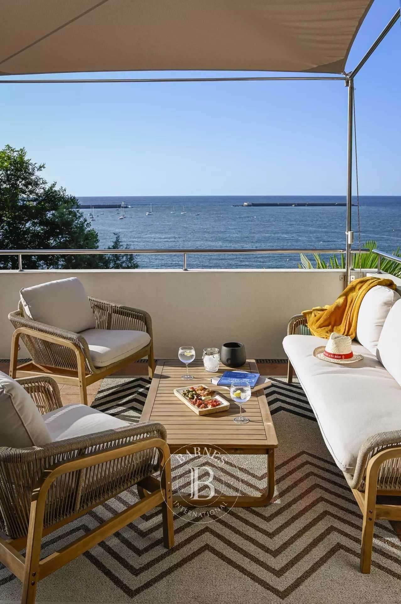 ESPÉRANCE - Villa avec vue panoramique sur l'océan à quelques minutes à pied de la plage et du centre-ville - 11 occupants - Ciboure picture 20