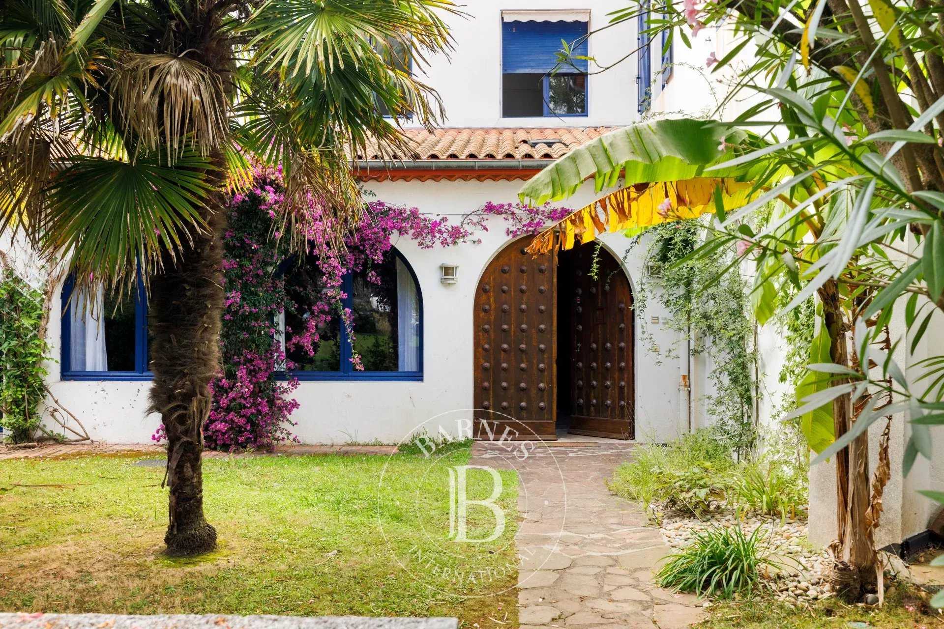 Anglet  - Appartement 6 Pi&egrave;ces 4 Chambres