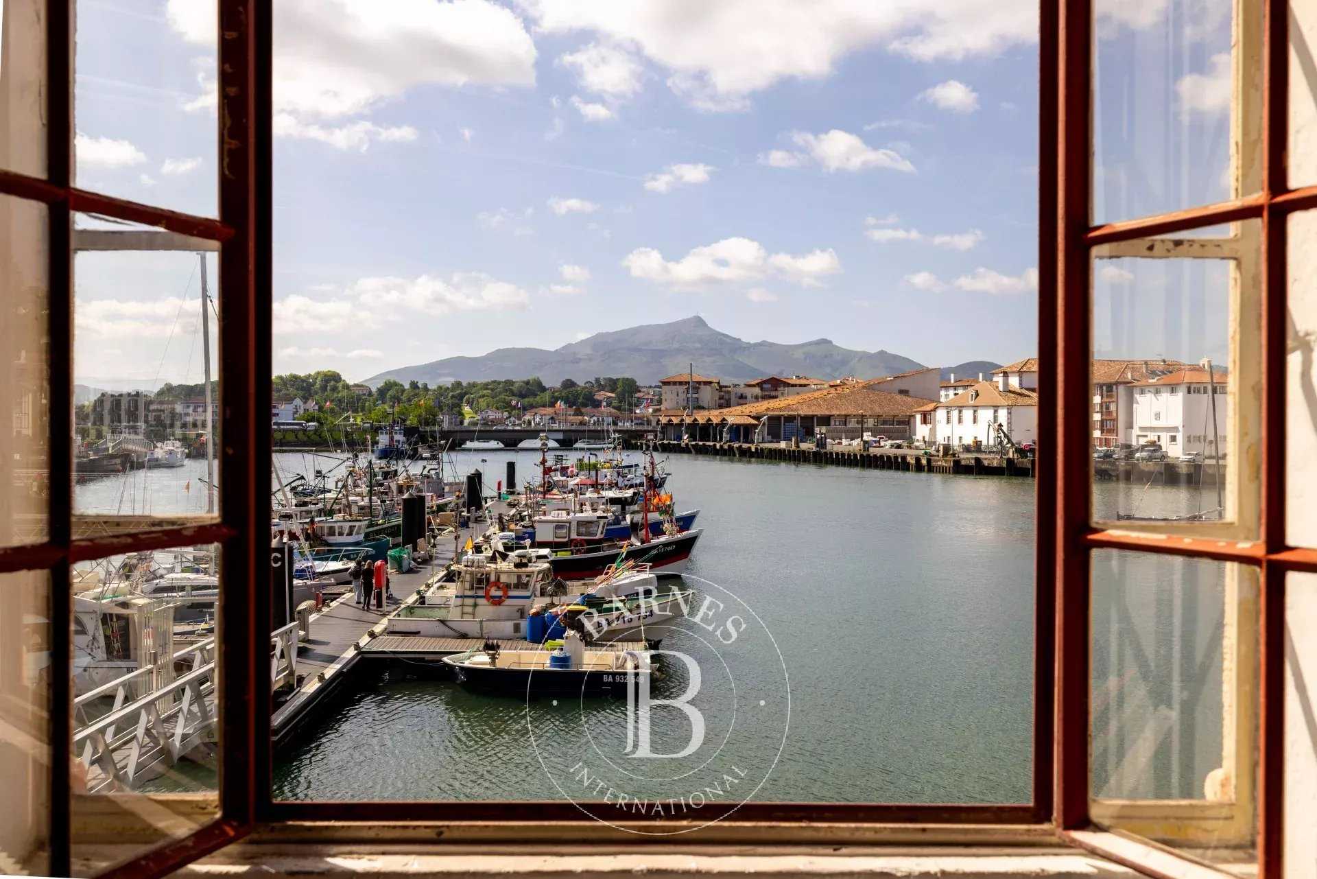 Saint-Jean-de-Luz  - Maison 20 Pièces