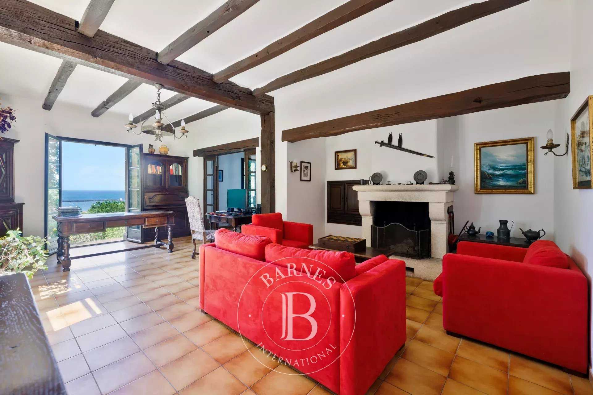 Ciboure  - Maison 9 Pi&egrave;ces 7 Chambres