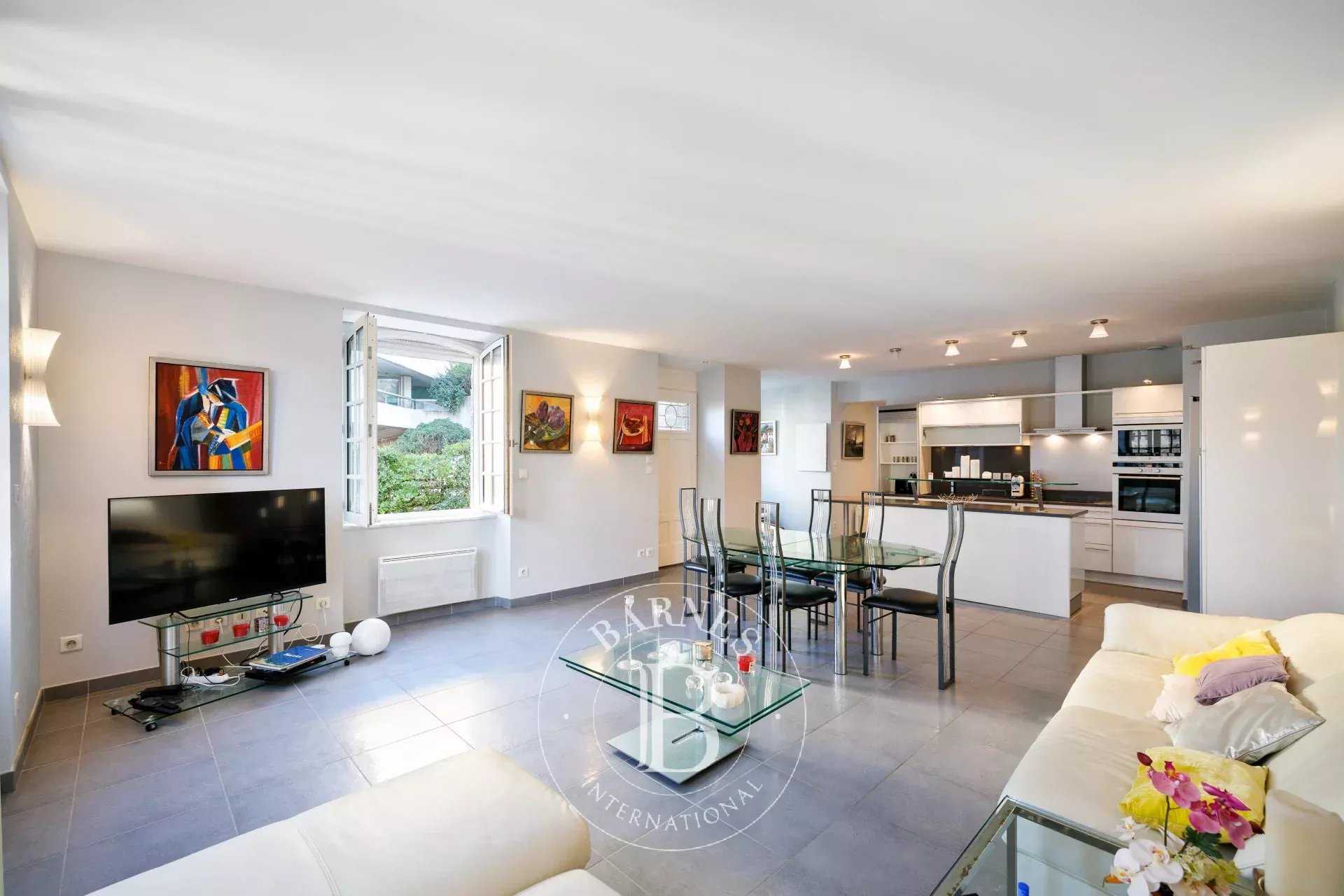 Biarritz  - Appartement 4 Pièces 3 Chambres