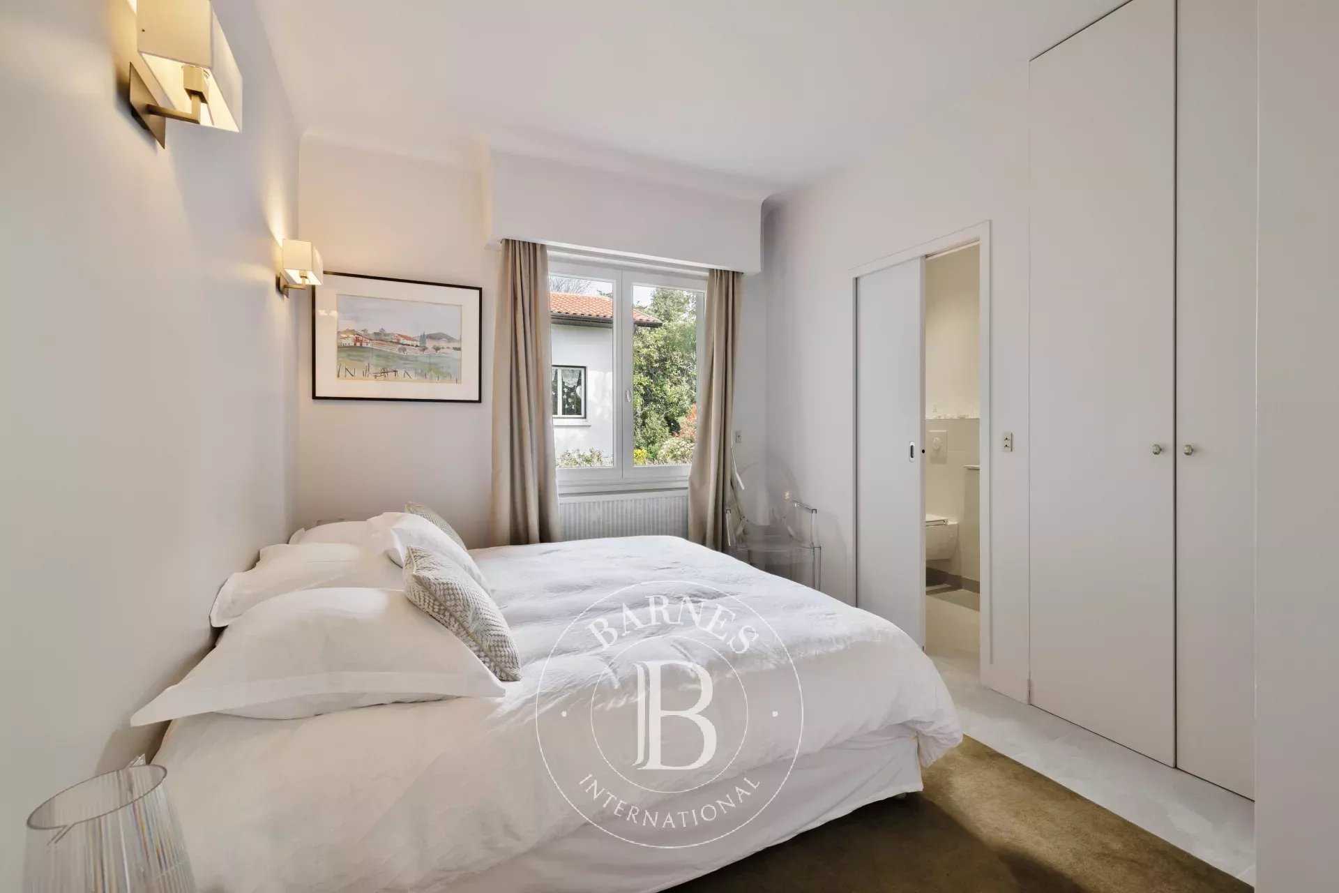 Biarritz  - Maison 7 Pièces 5 Chambres
