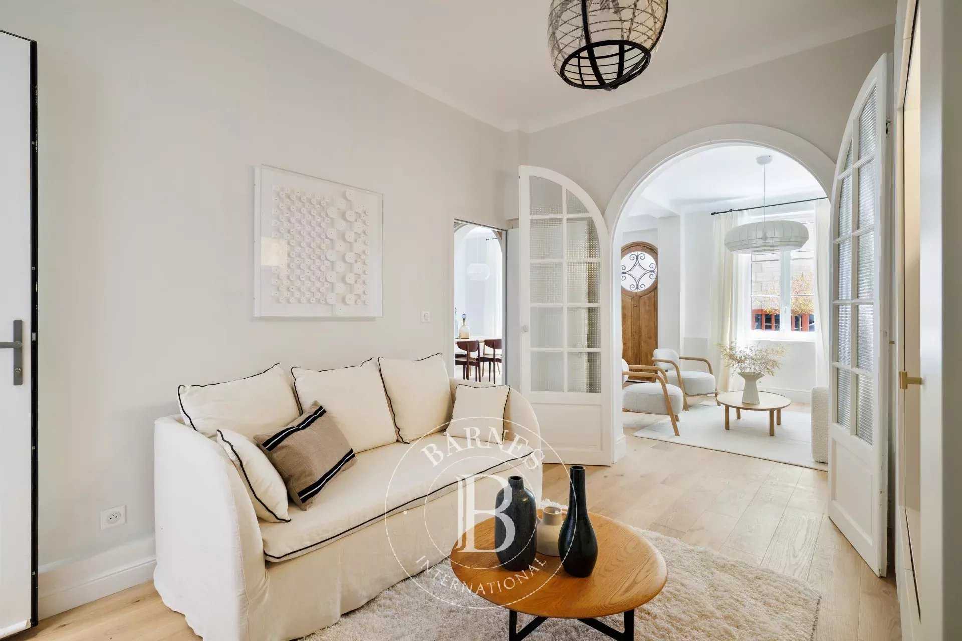 Biarritz  - Maison 7 Pièces 5 Chambres