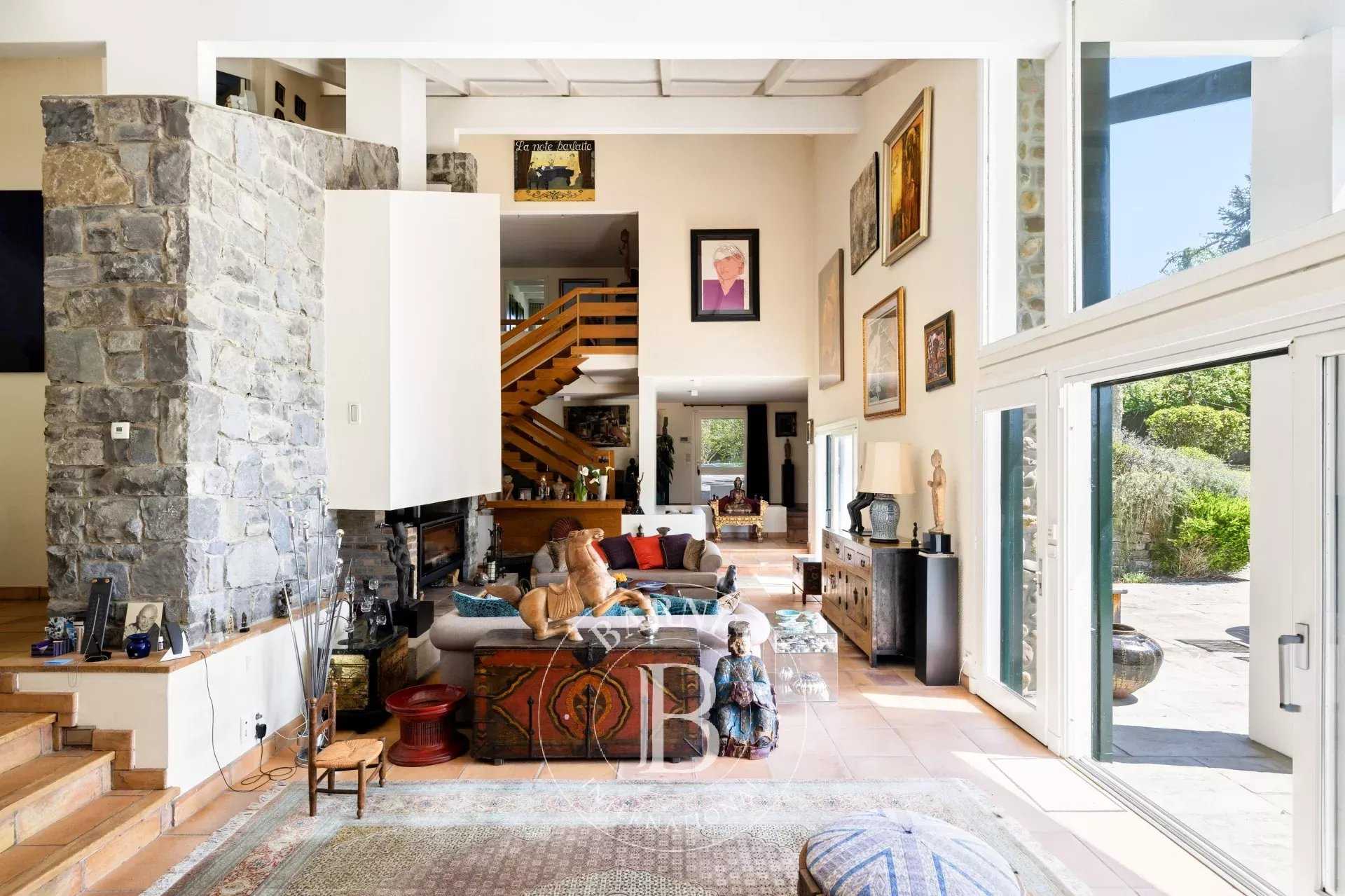 Mouguerre  - Maison 7 Pi&egrave;ces 4 Chambres