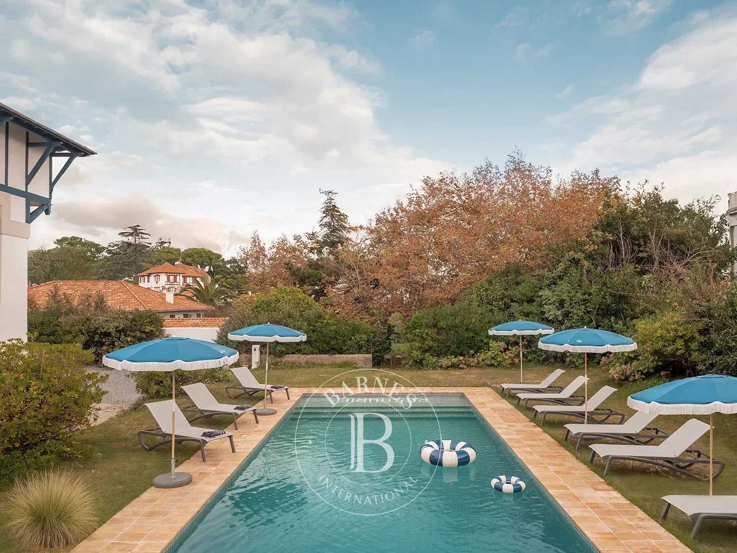 BALEA - Magnificent contemporary architect-designed villa with heated swimming pool, a stone's throw from the ocean - Biarritz picture 20