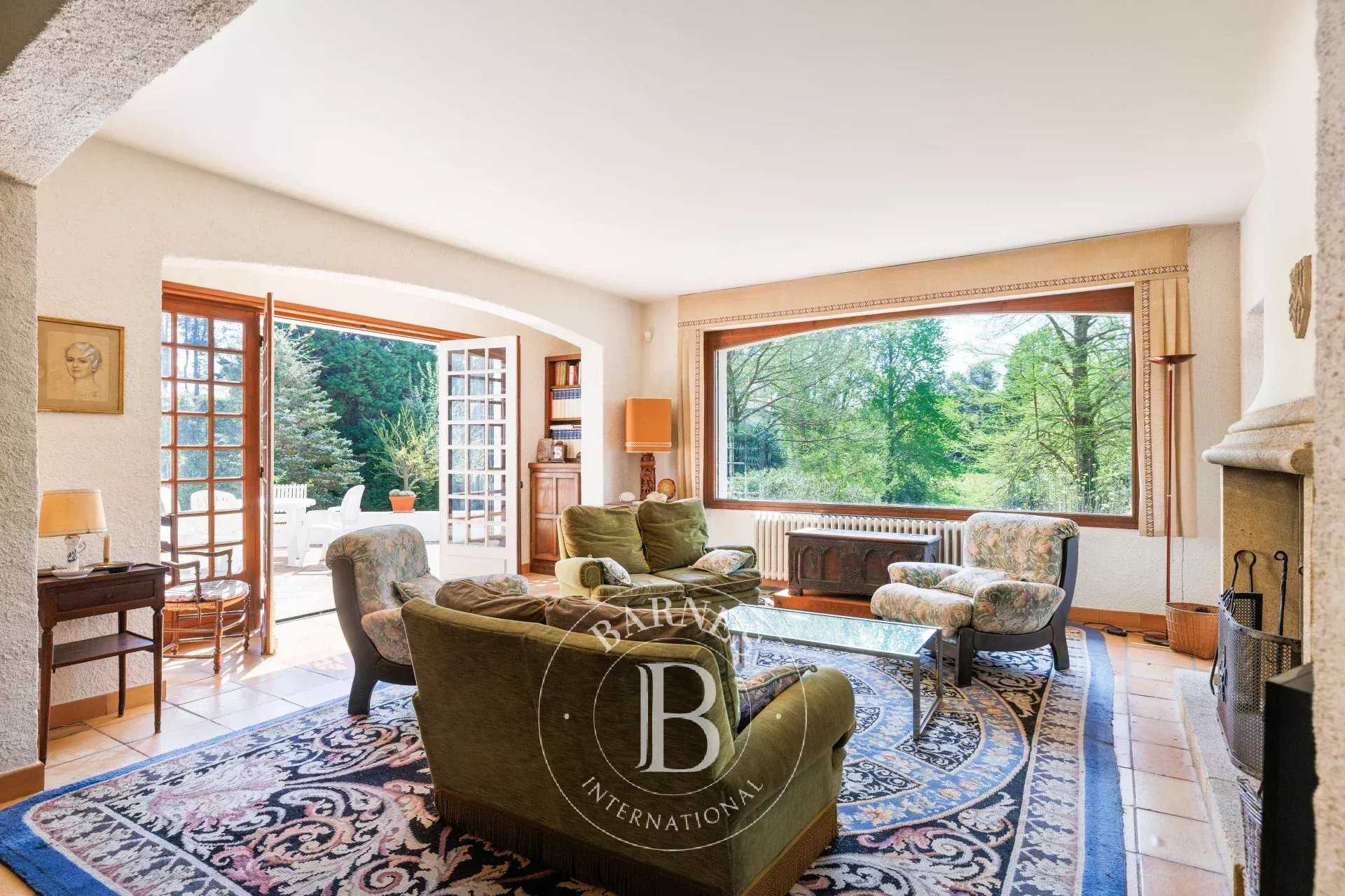 Arcangues  - Maison 5 Pi&egrave;ces 4 Chambres