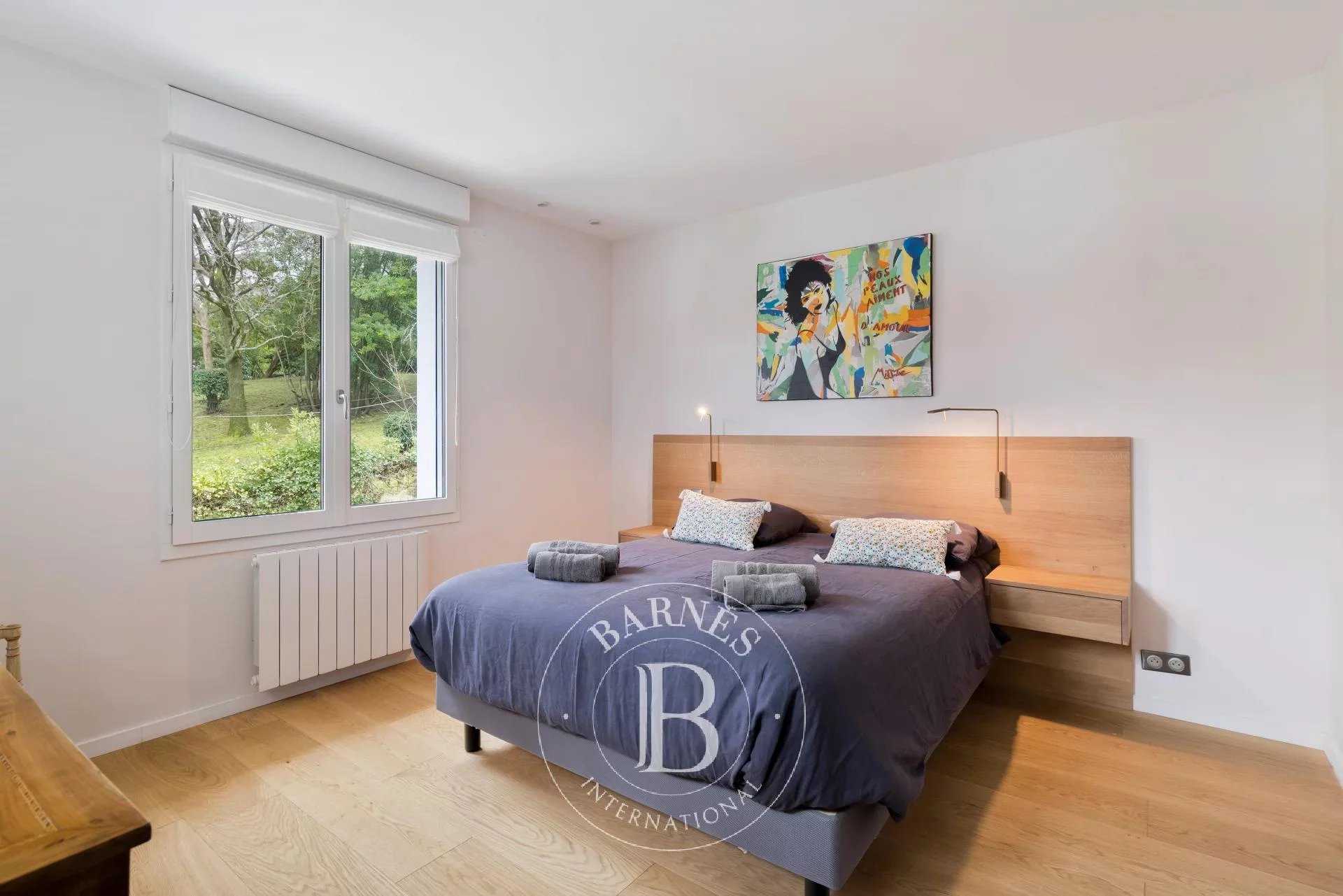 Biarritz  - House 6 Bedrooms