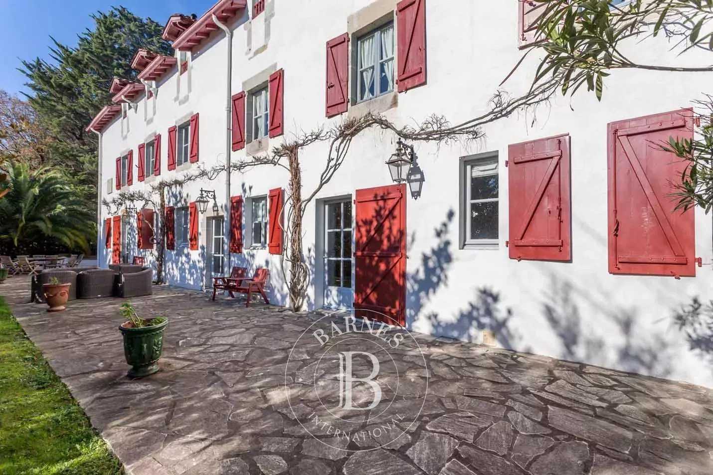 Urrugne  - Maison  5 Chambres