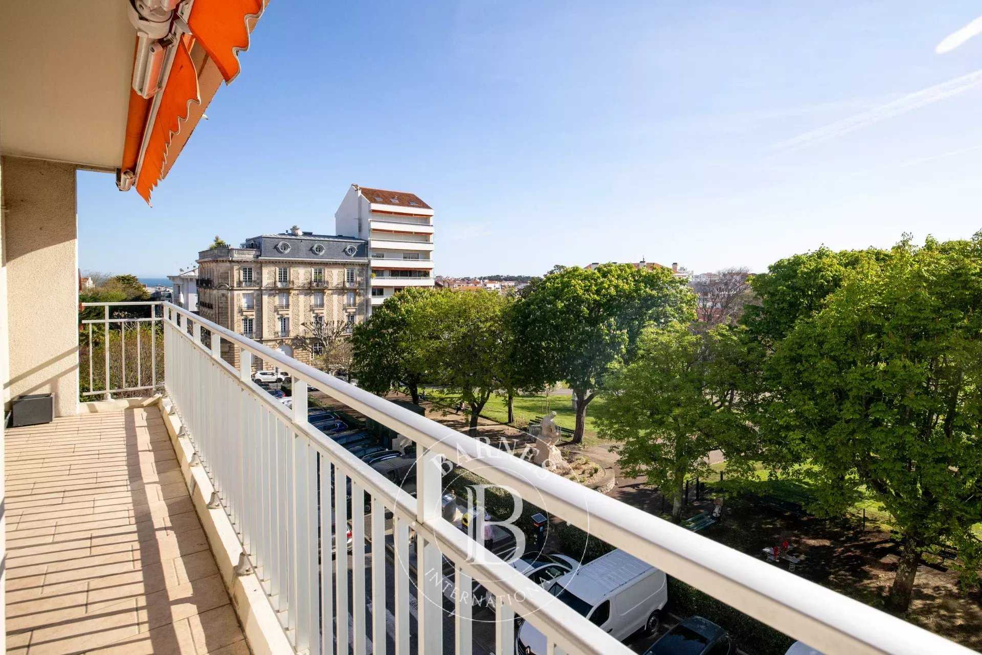 Biarritz  - Appartement 3 Pi&egrave;ces 2 Chambres