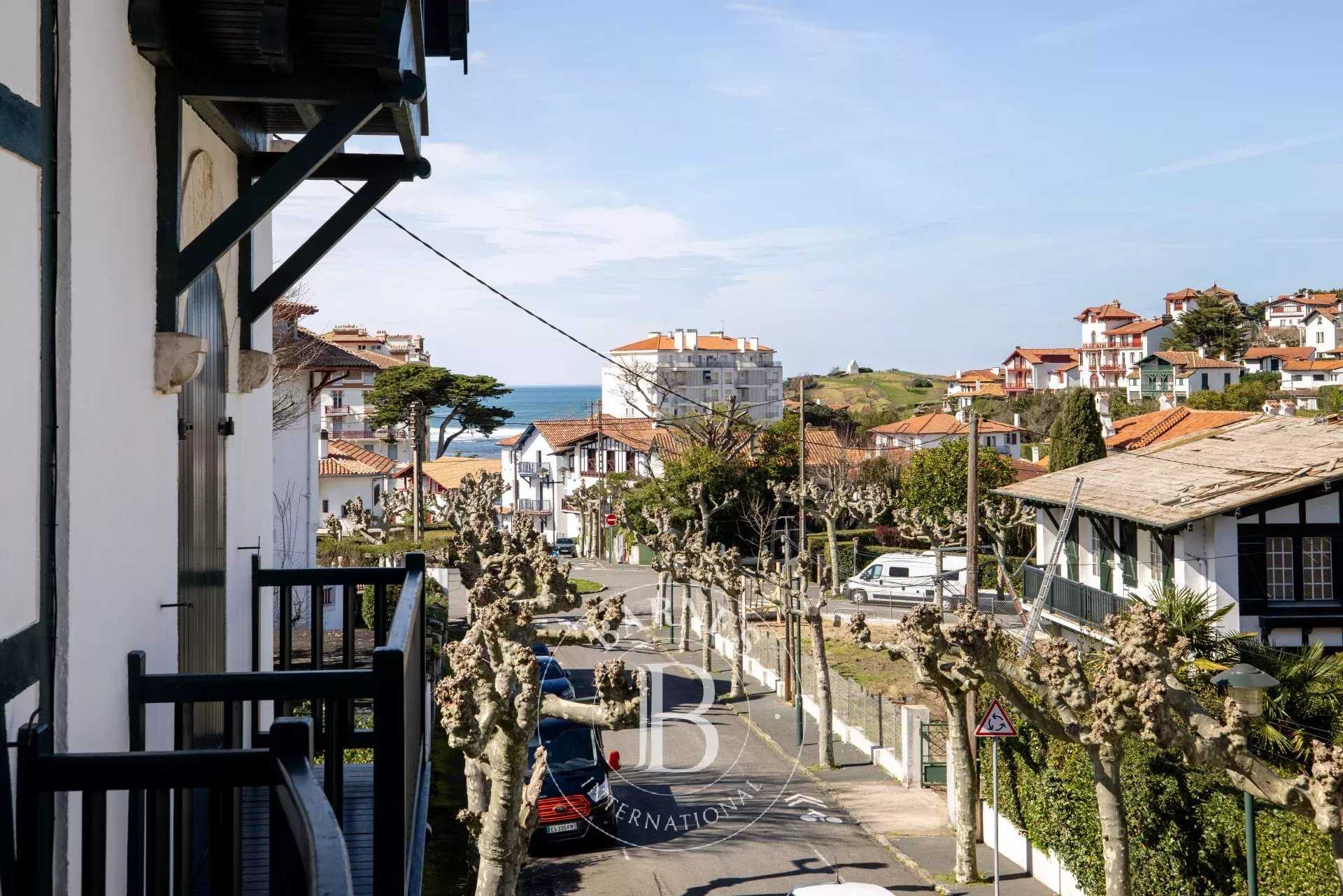 Saint-Jean-de-Luz  - Maison 8 Pi&egrave;ces 6 Chambres