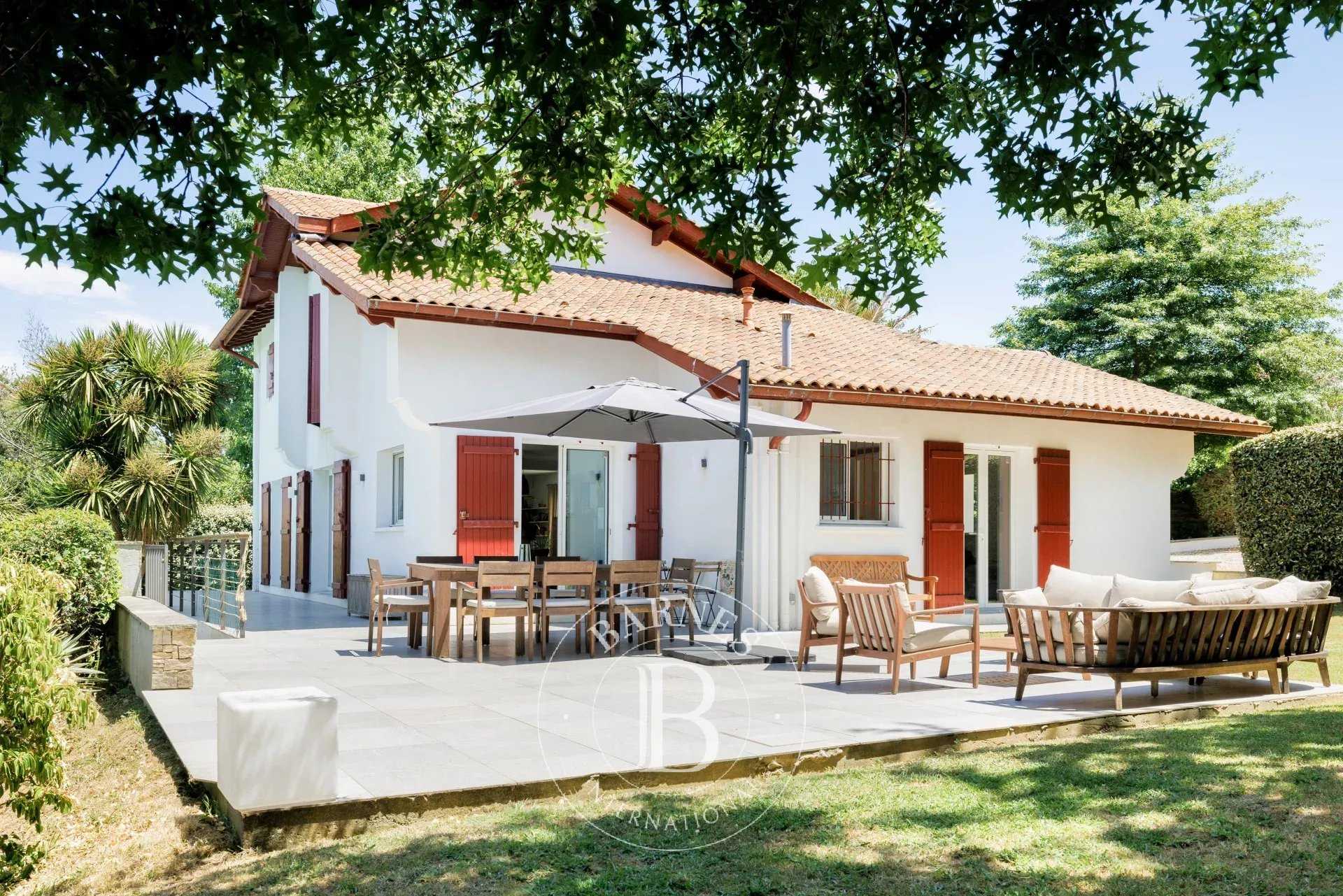 Arbonne  - Maison 6 Pi&egrave;ces 4 Chambres