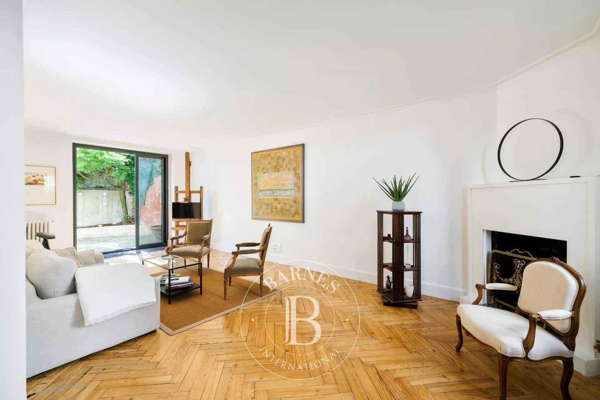 Biarritz  - Maison 7 Pi&egrave;ces 5 Chambres