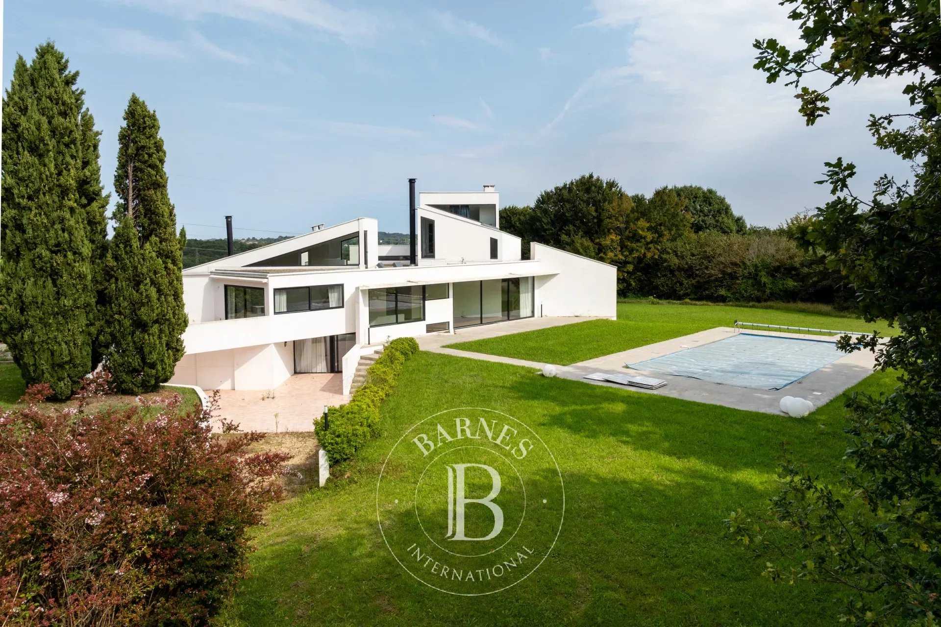 Ascain  - Maison 6 Pièces 4 Chambres
