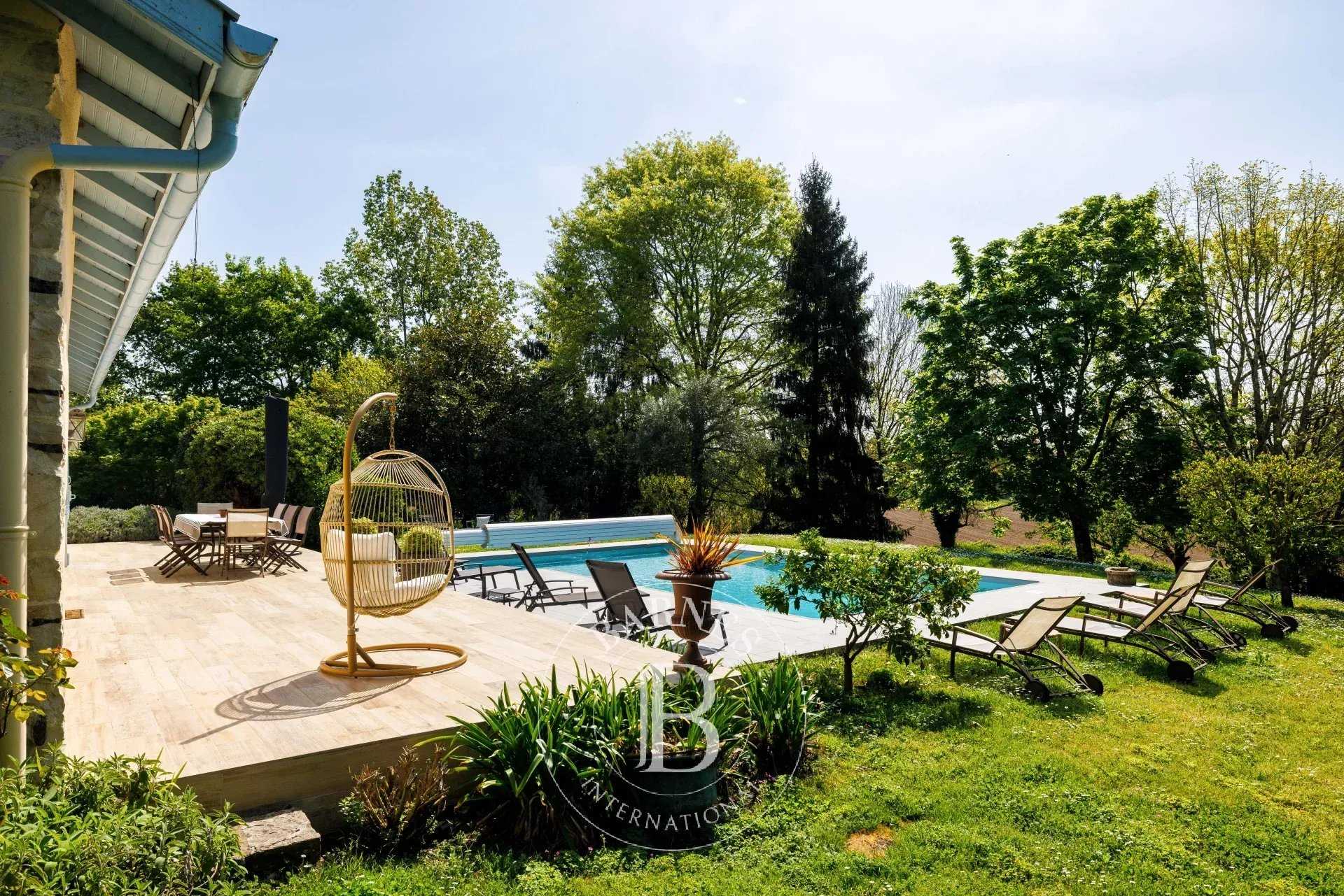 Port-de-Lanne  - Maison 11 Pi&egrave;ces 6 Chambres