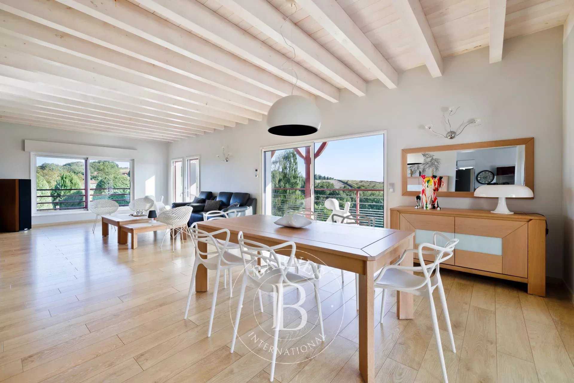 Villefranque  - House 