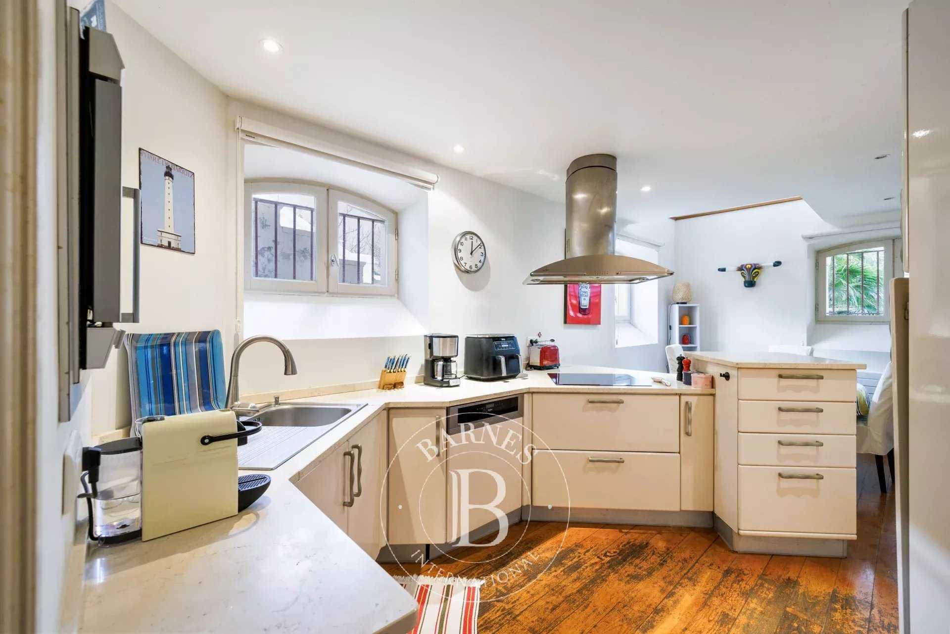 Biarritz  - Appartement 3 Pi&egrave;ces 2 Chambres